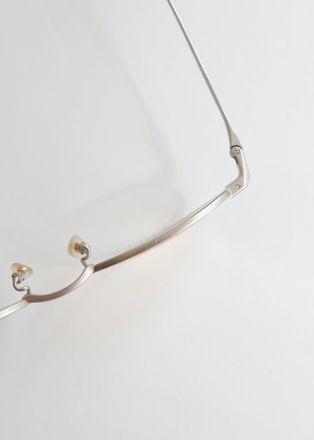 Authentiques lunettes de soleil Gucci d'occasion en argent/transparent à monture ronde