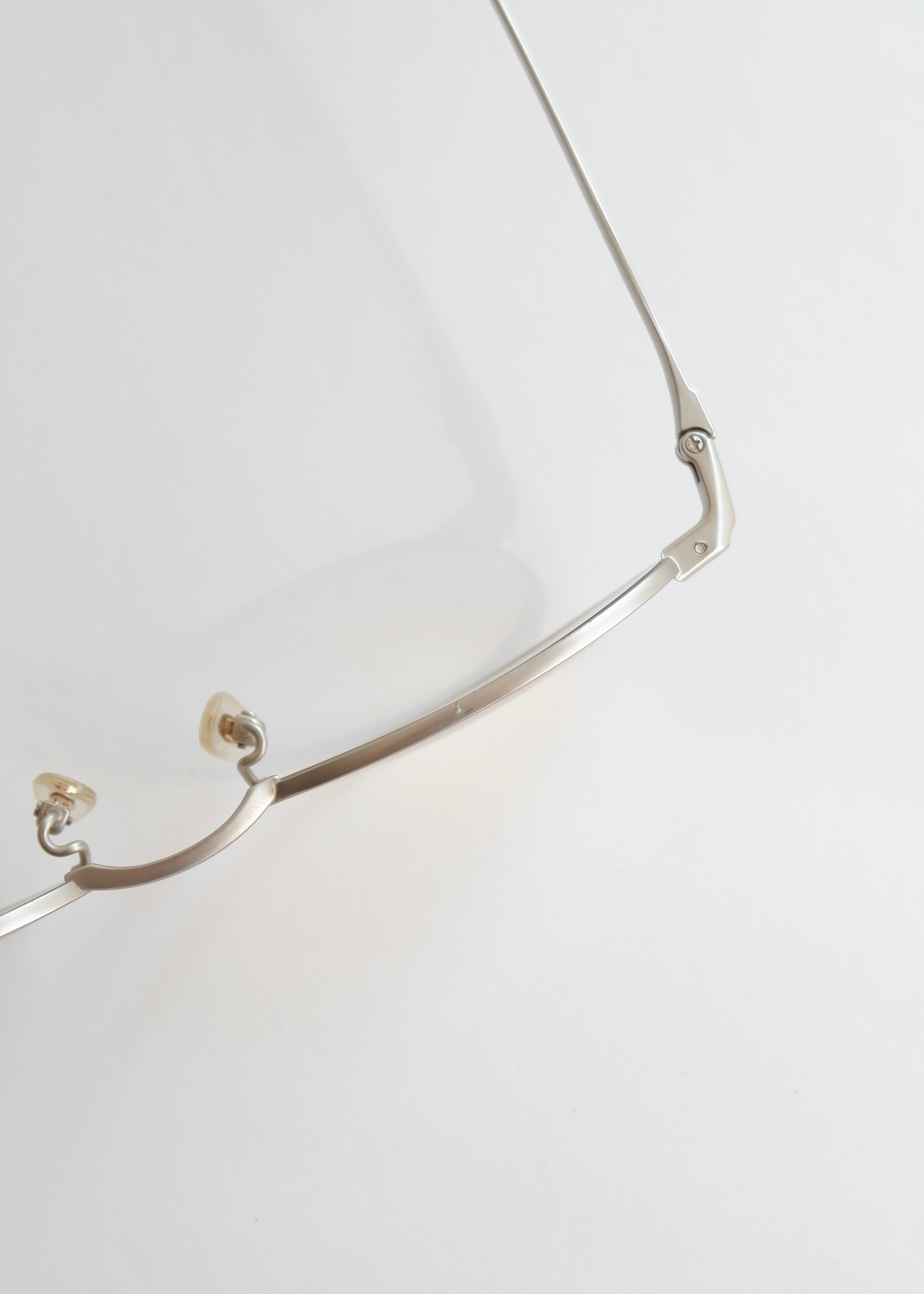 Authentiques lunettes de soleil Gucci d'occasion en argent/transparent à monture ronde