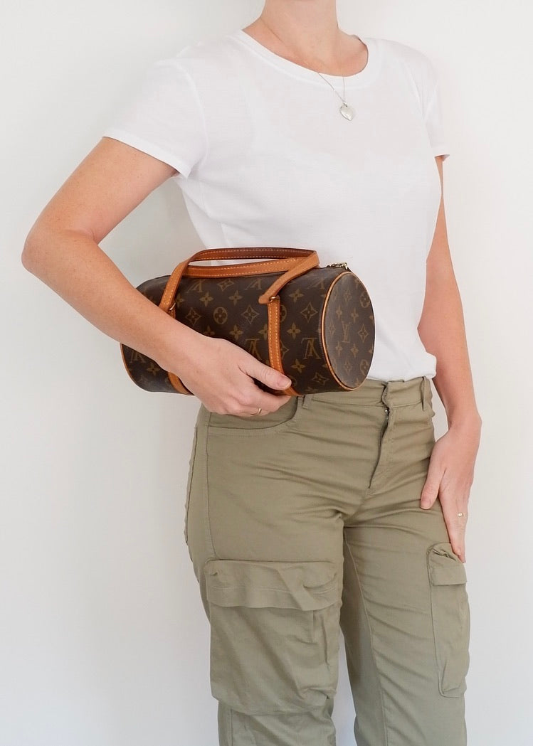Preowned Vintage Louis Vuitton Monogram Papillon 26 Handbag