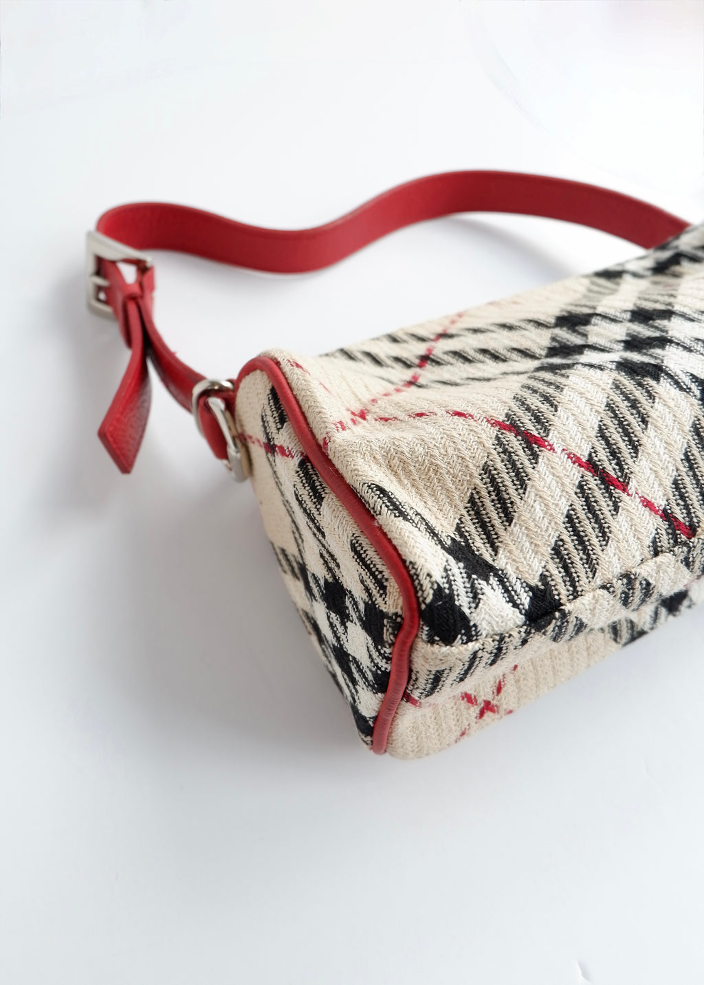 Authentic Preowned Burberry Red Novacheck Shoulder Bag