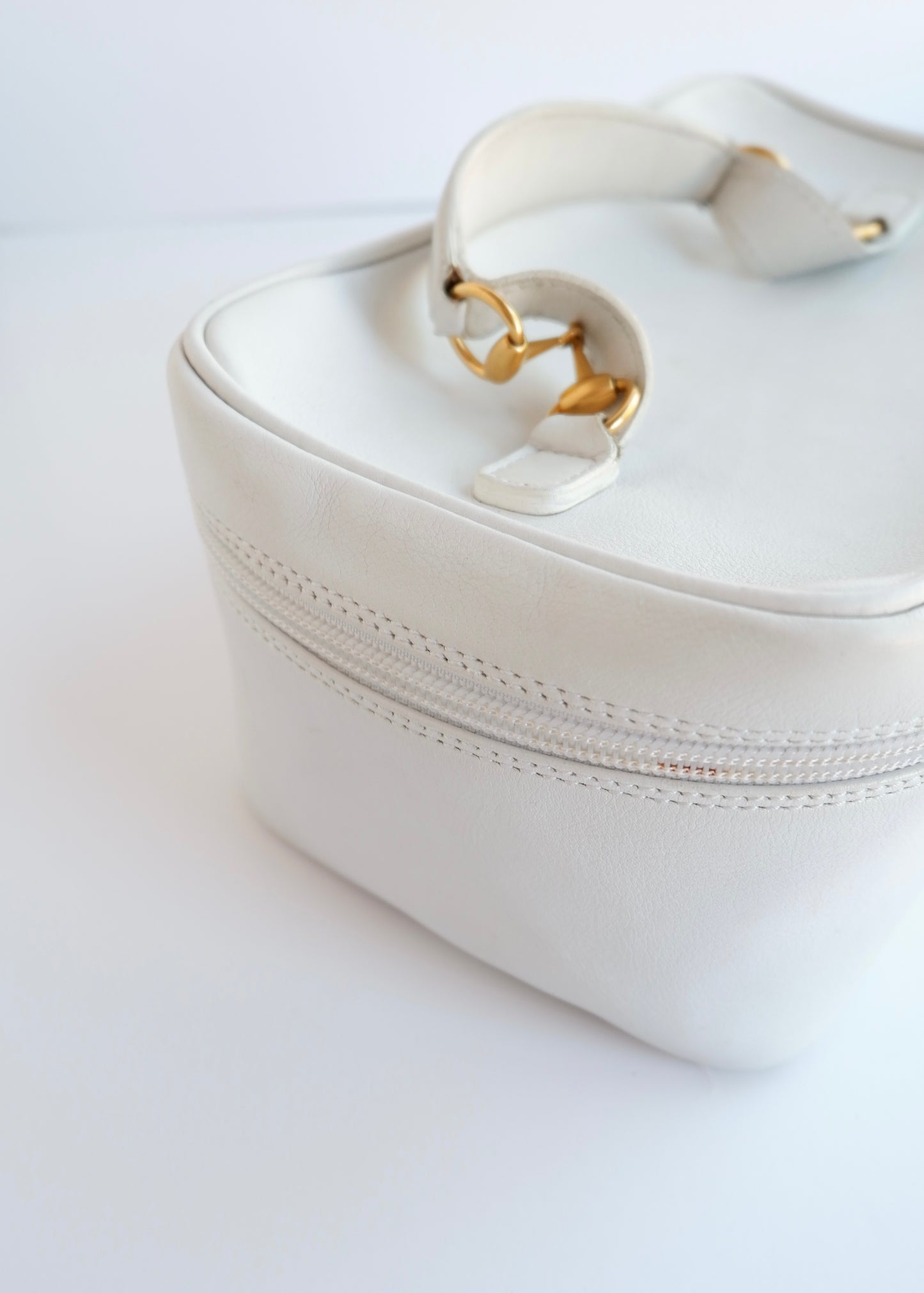 Authentic Preowned Vintage Gucci White Leather Horsebit Vanity Case