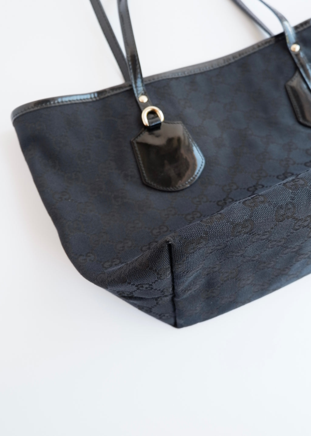 Authentic Preowned Gucci Black GG Canvas/Patent Leather Tote Bag