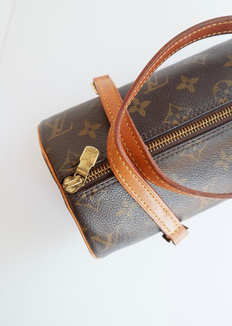 Preowned Vintage Louis Vuitton Monogram Papillon 26 Handbag