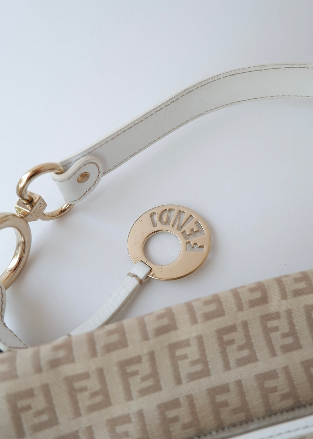 Preowned Vintage Fendi White Leather Beige Canvas Zucchino Shoulder Bag