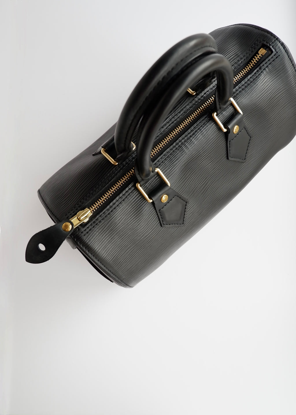 Authentic Preowned Louis Vuitton Black Epi Speedy 25