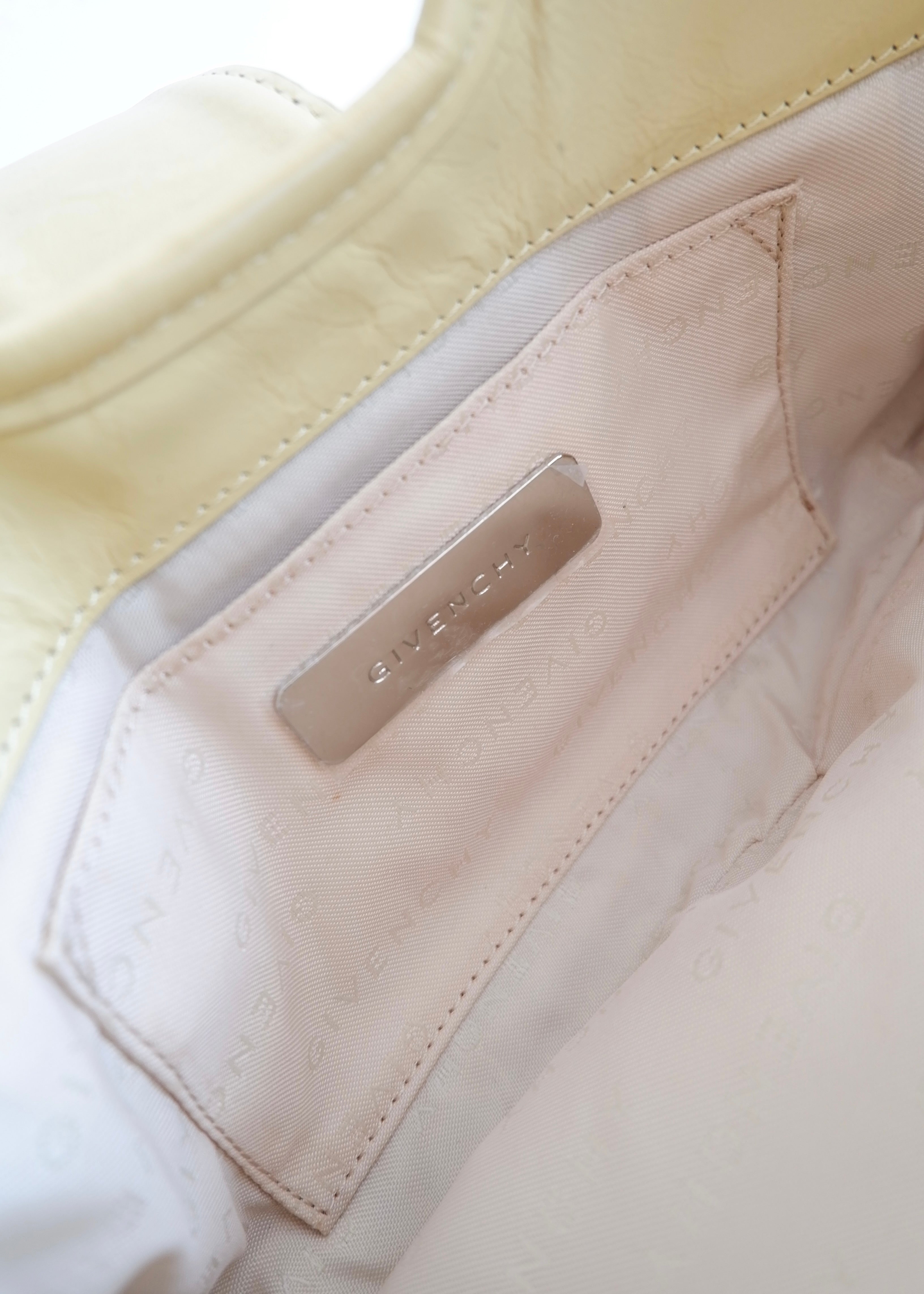 Preowned Givenchy Yellow Leather Small Handbag