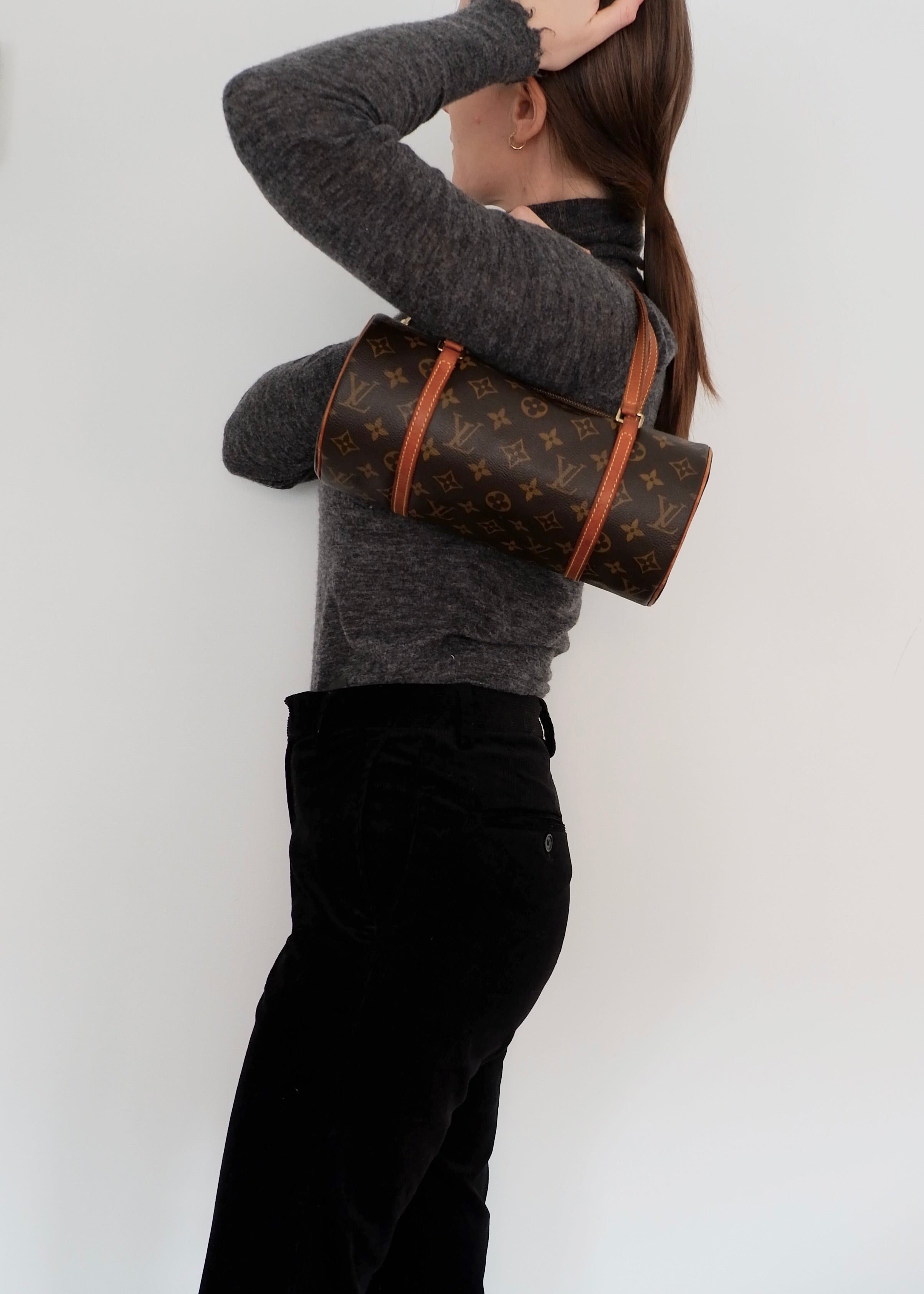 Sac Louis Vuitton Monogram Papillon 26 vintage authentique d'occasion