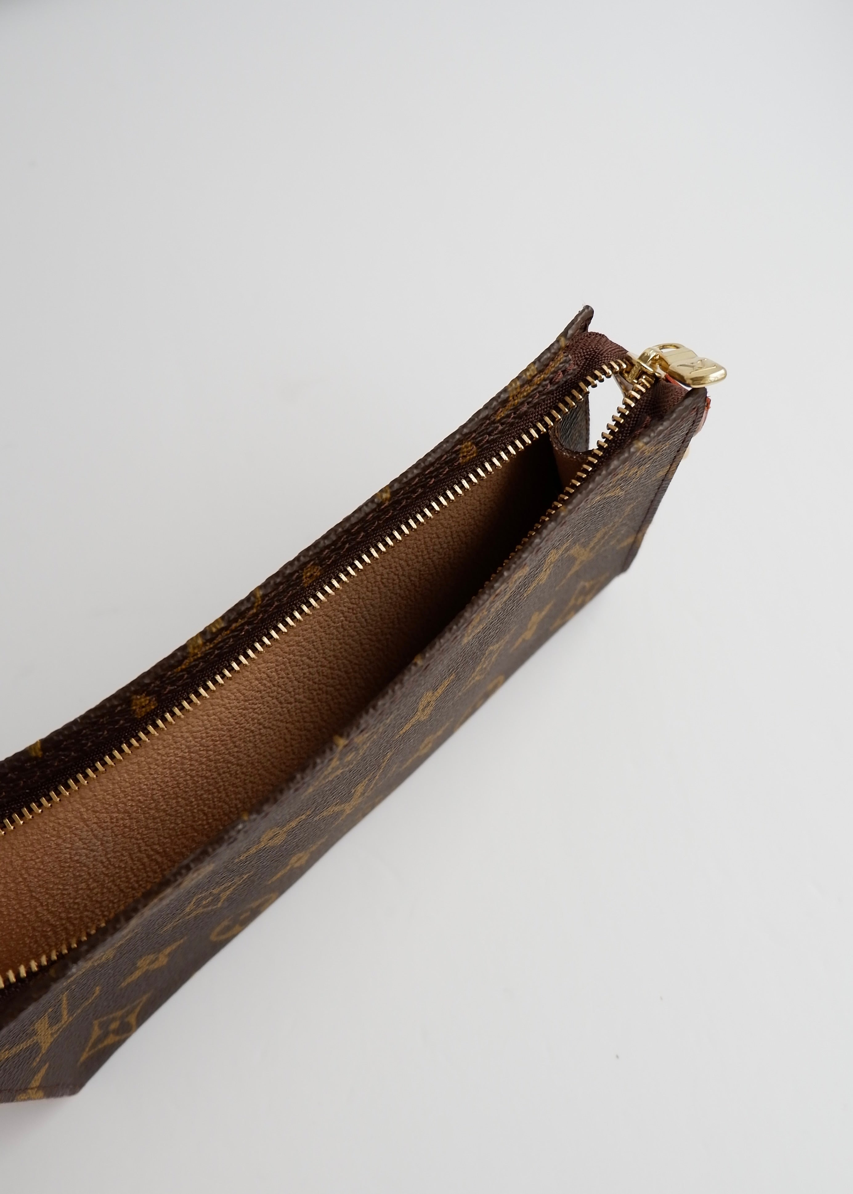 Authentic Preowned Louis Vuitton Monogram Bucket Bag GM