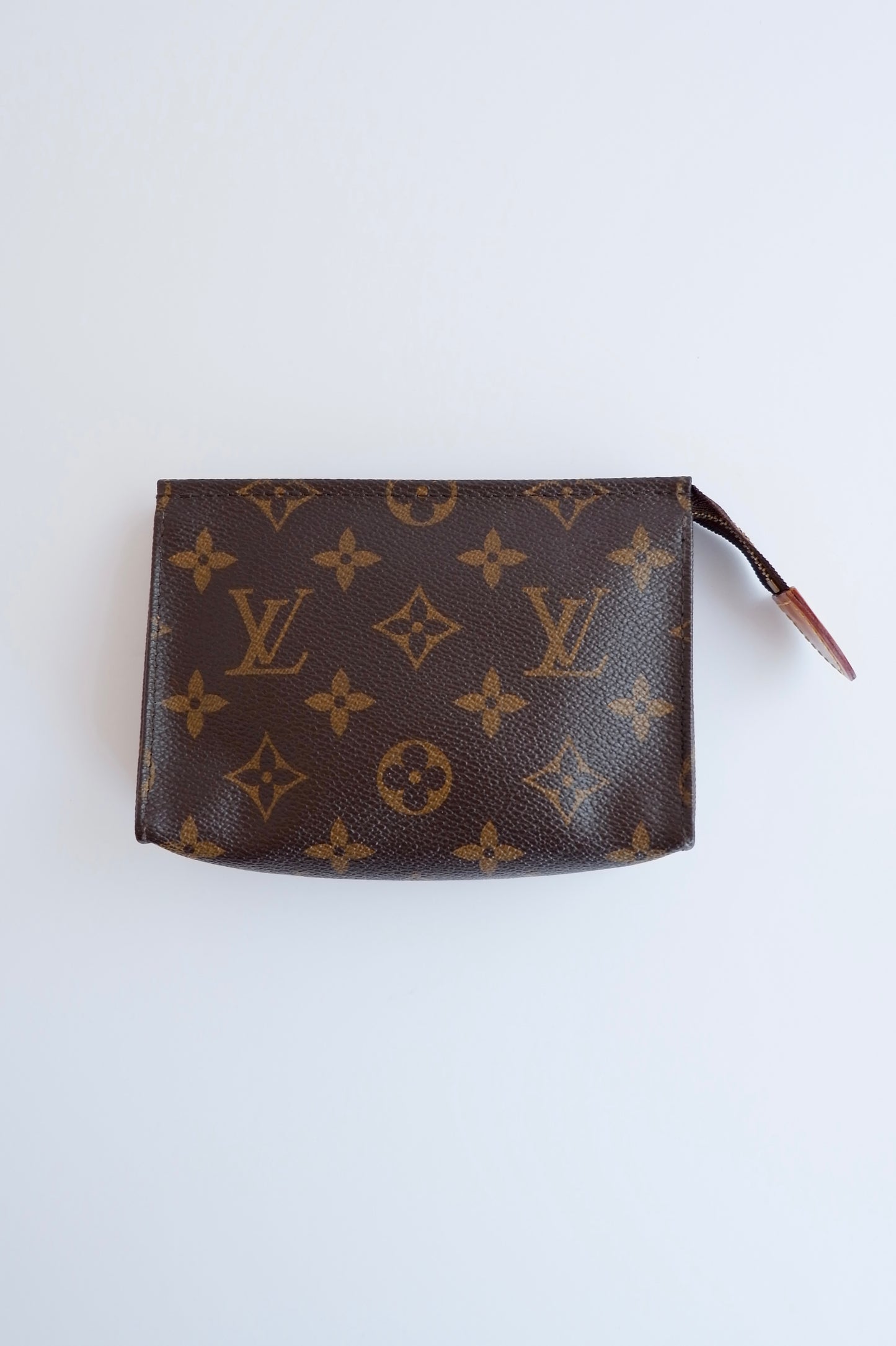 Authentic Preowned Louis Vuitton Monogram Toiletry 15