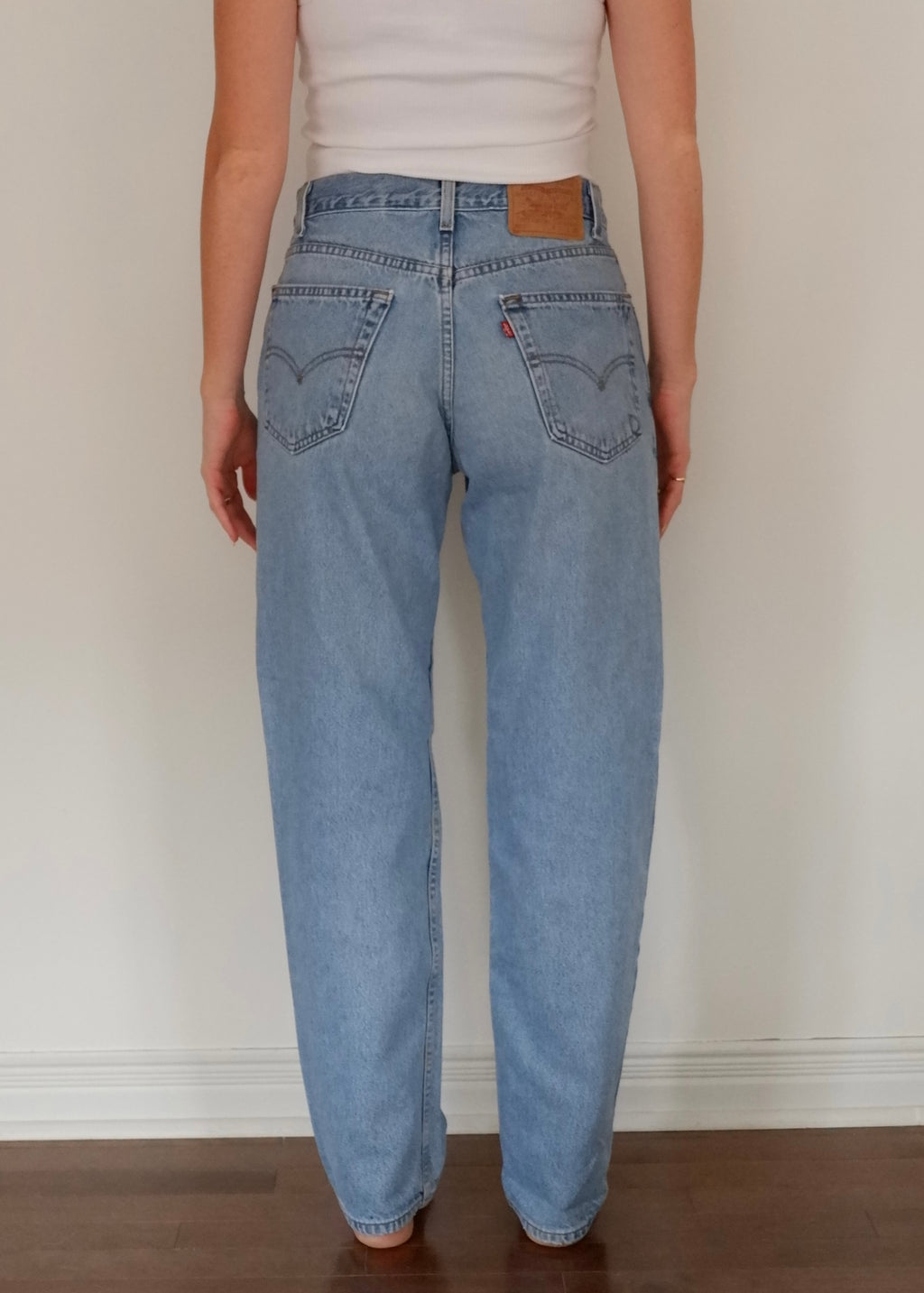 Levis Vintage 550 Medium Light Wash Jeans - 30