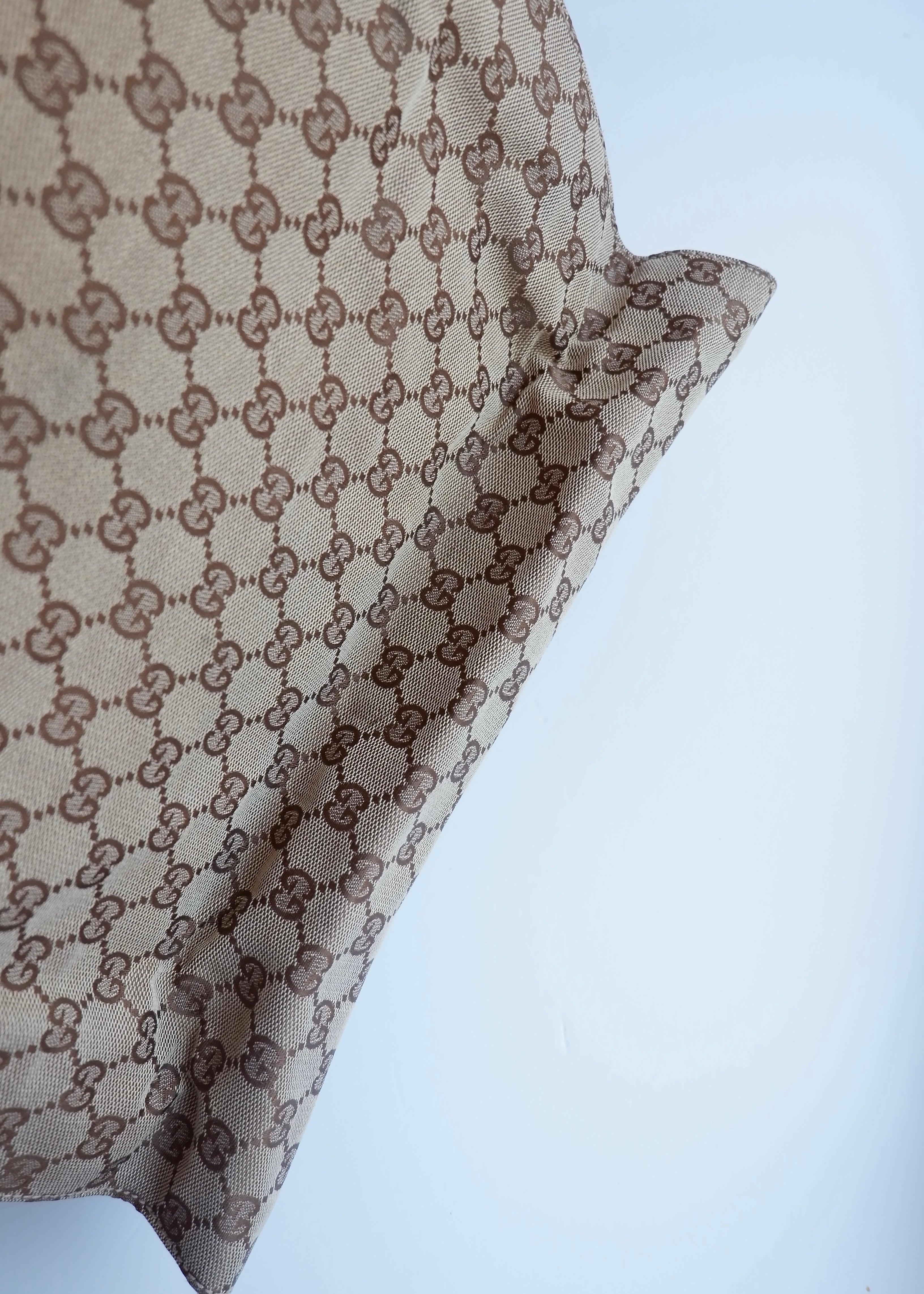 Sac fourre-tout Gucci d'occasion authentique en toile GG marron avec anse en cuir tressé