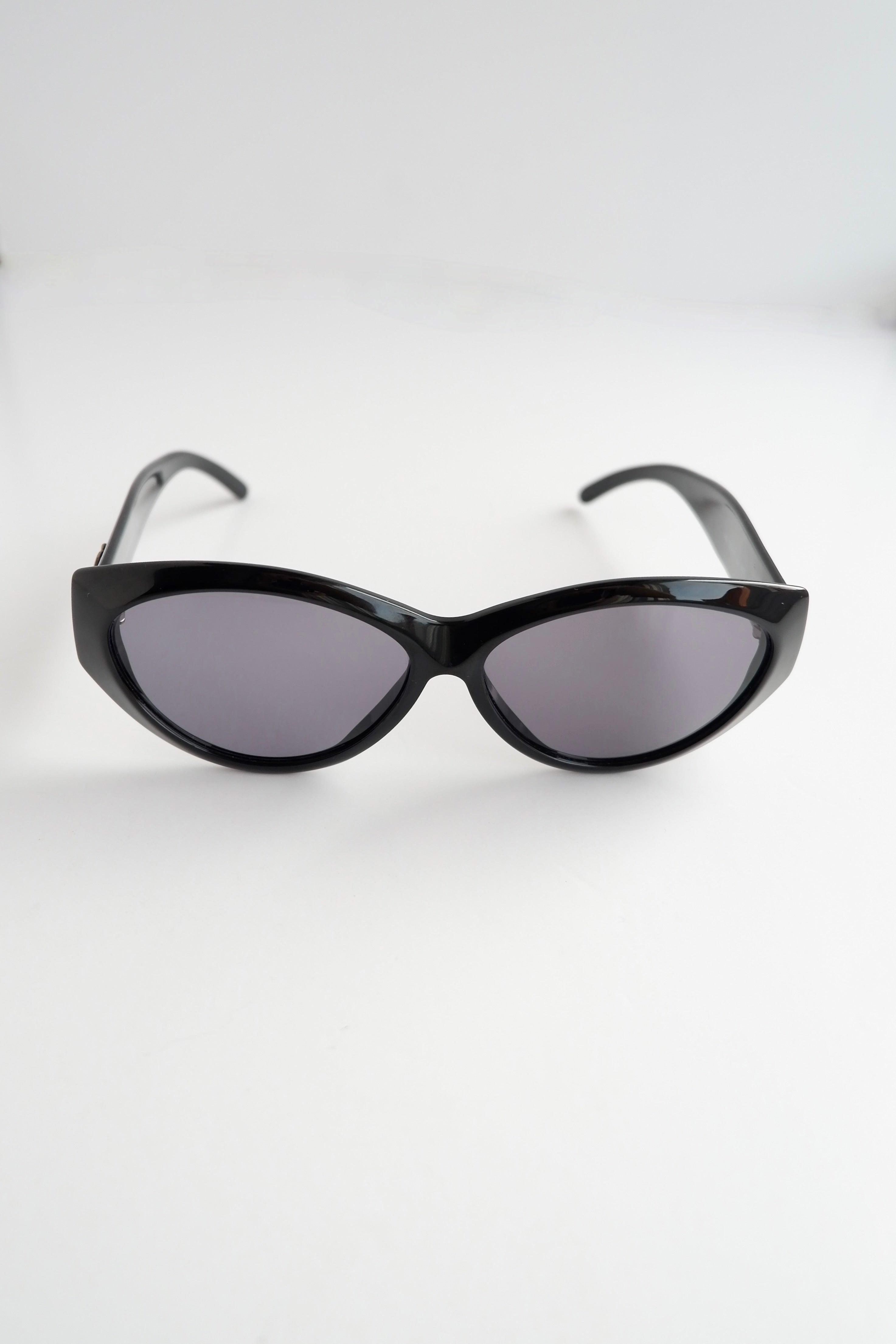 Authentic Preowned Gucci Black Cat Eye Sunglasses