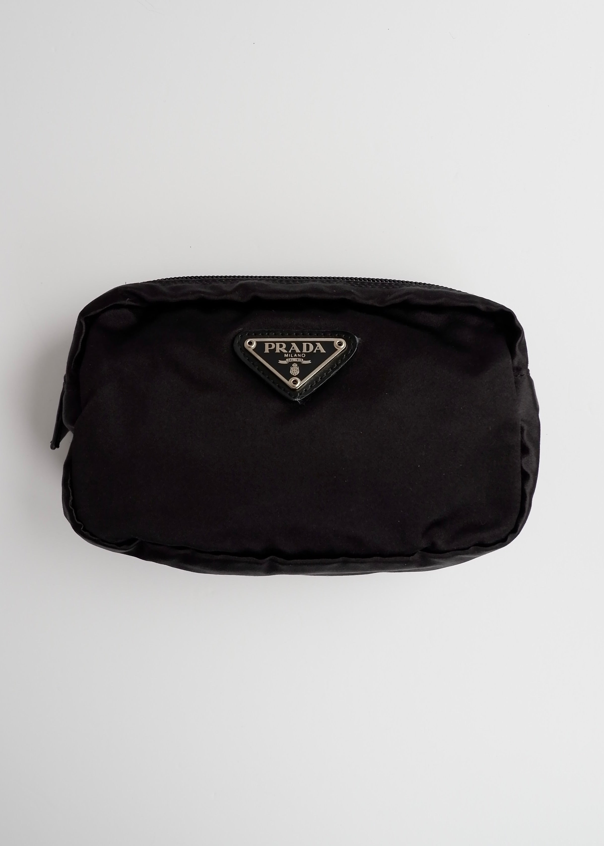 Authentique Mini Pochette Prada en Satin Noir de Seconde Main