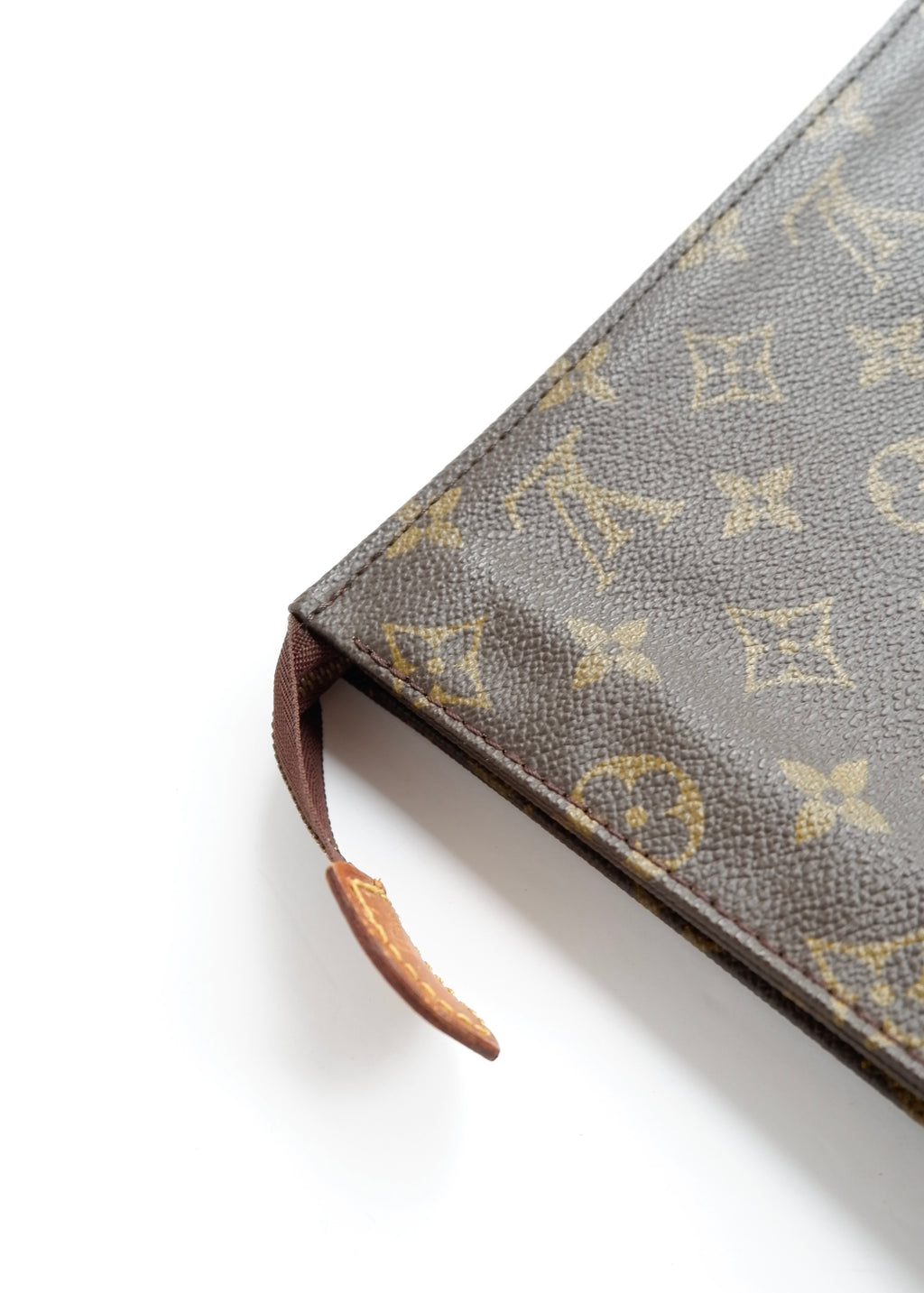 Preowned Louis Vuitton Monogram Toiletry 26 Pouch