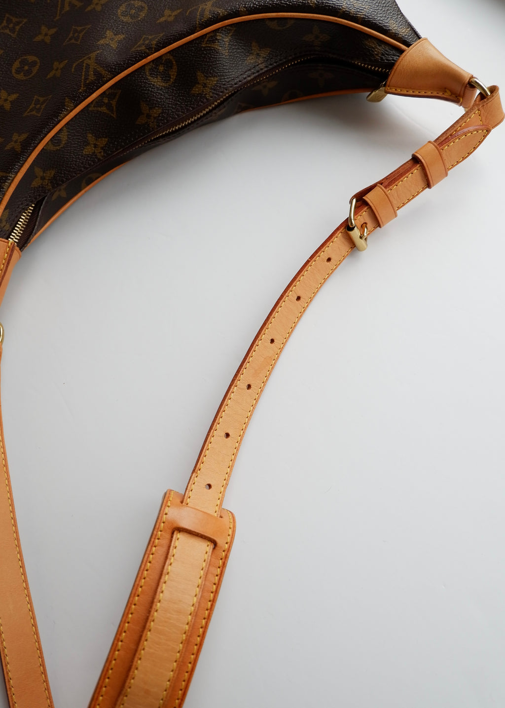 Preowned Louis Vuitton Monogram Boulogne 30 Shoulder Bag