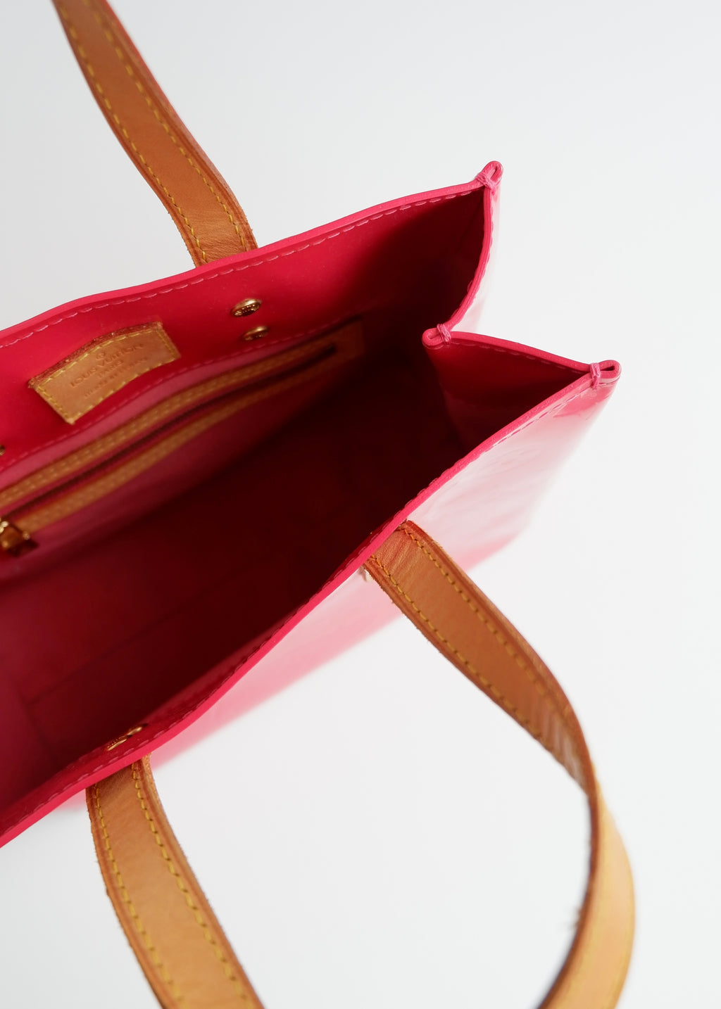 Authentic Preowned Louis Vuitton Monogram Framboise Vernis Reade Handbag