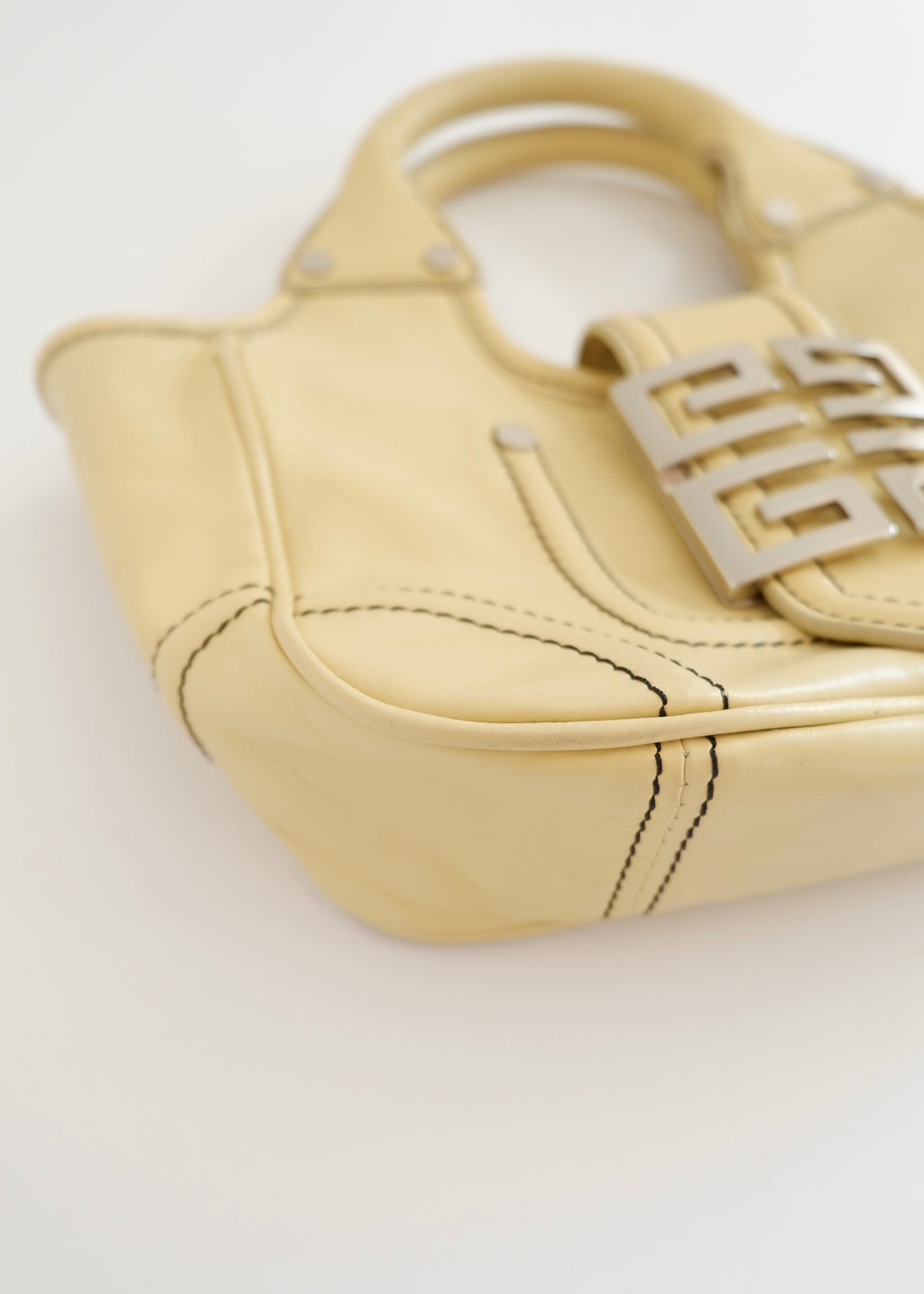 Preowned Givenchy Yellow Leather Small Handbag