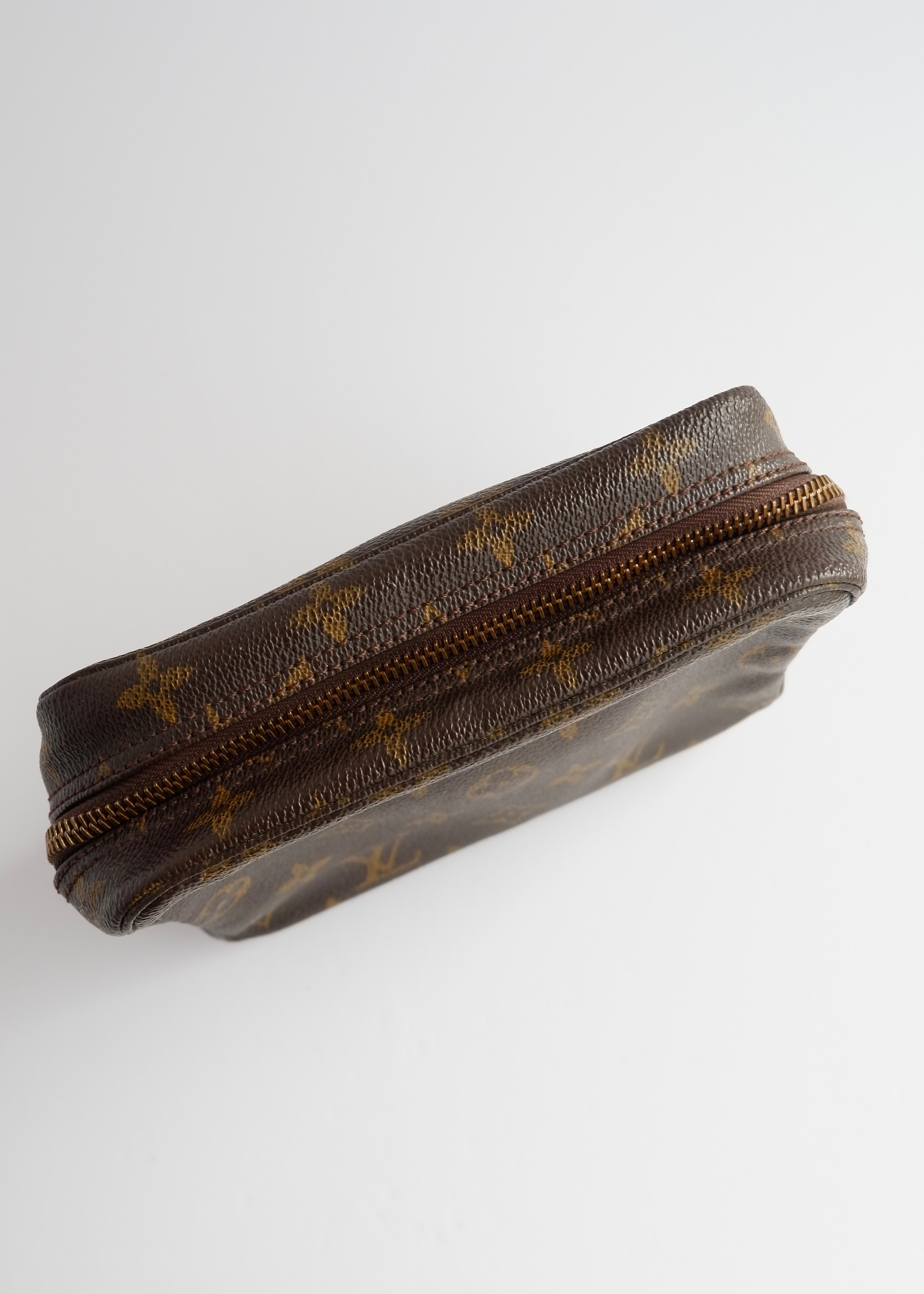 Trousse de Toilette Louis Vuitton Monogram Authentique d'Occasion