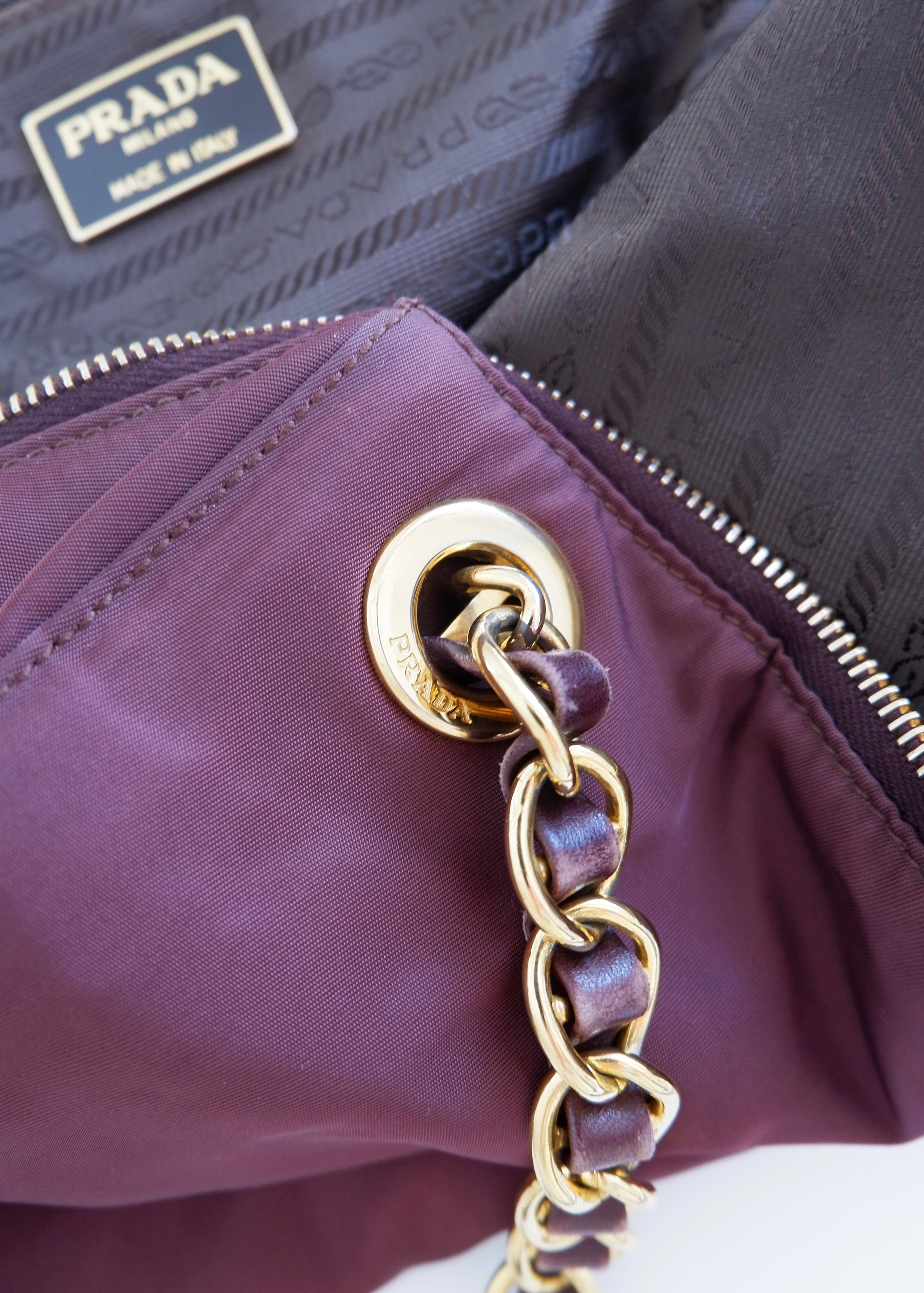Preowned Prada Burgundy Nylon Chain Shoulder Tote