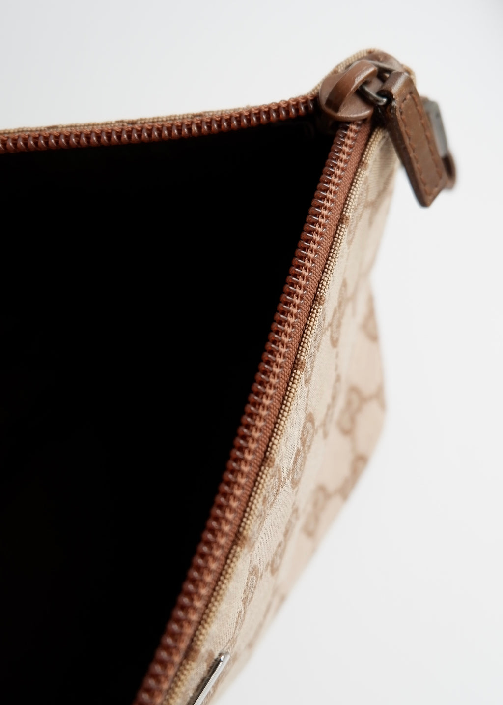 Authentic Preowned Gucci Brown GG Canvas Boat Pochette