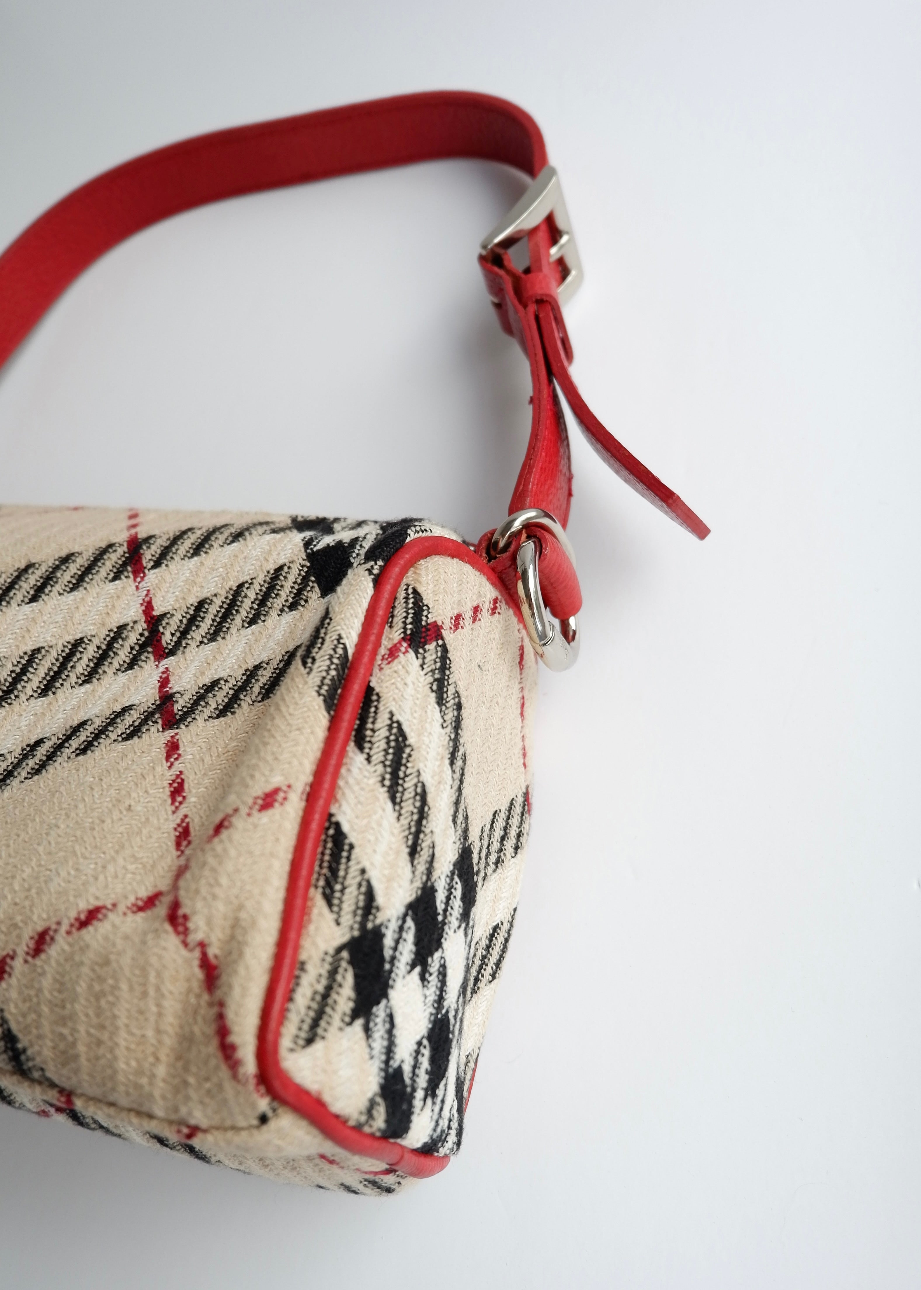 Authentic Preowned Burberry Red Novacheck Shoulder Bag