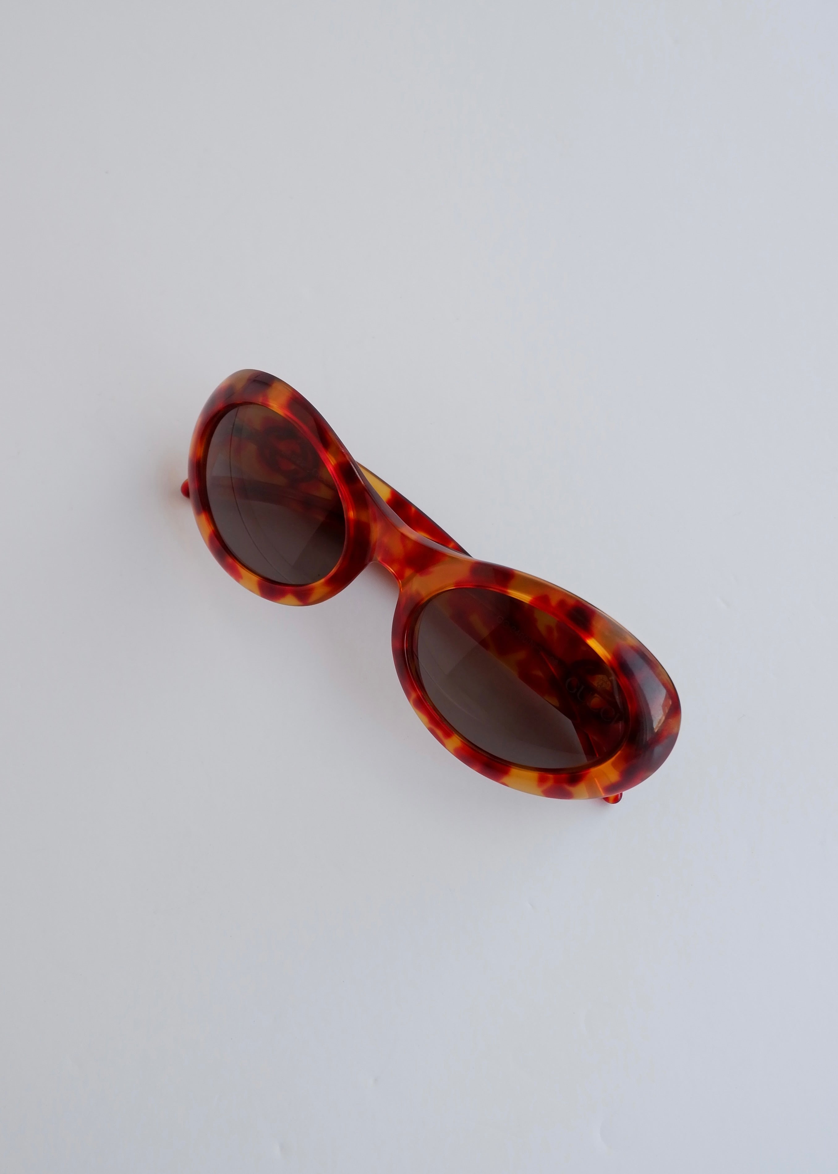 Authentiques lunettes de soleil vintage Gucci d'occasion à monture ronde écaille de tortue marron