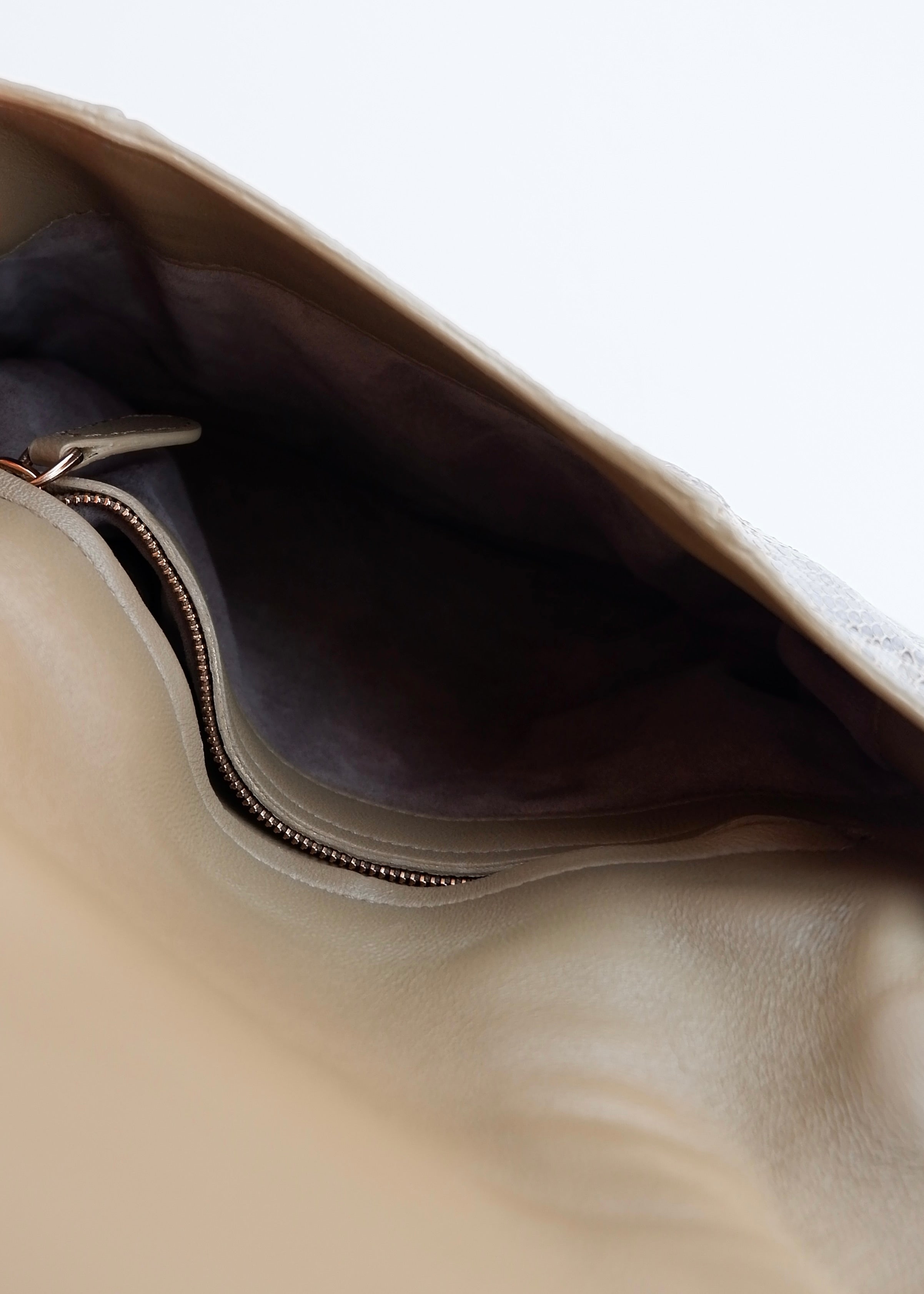 Sac à main en cuir embossé marron/beige Bottega Veneta d'occasion authentique