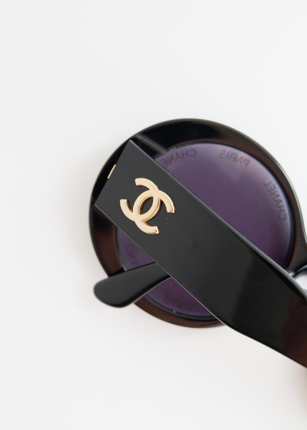 Preowned Vintage Chanel Black Round Rare "CHANEL PARIS" Sunglasses