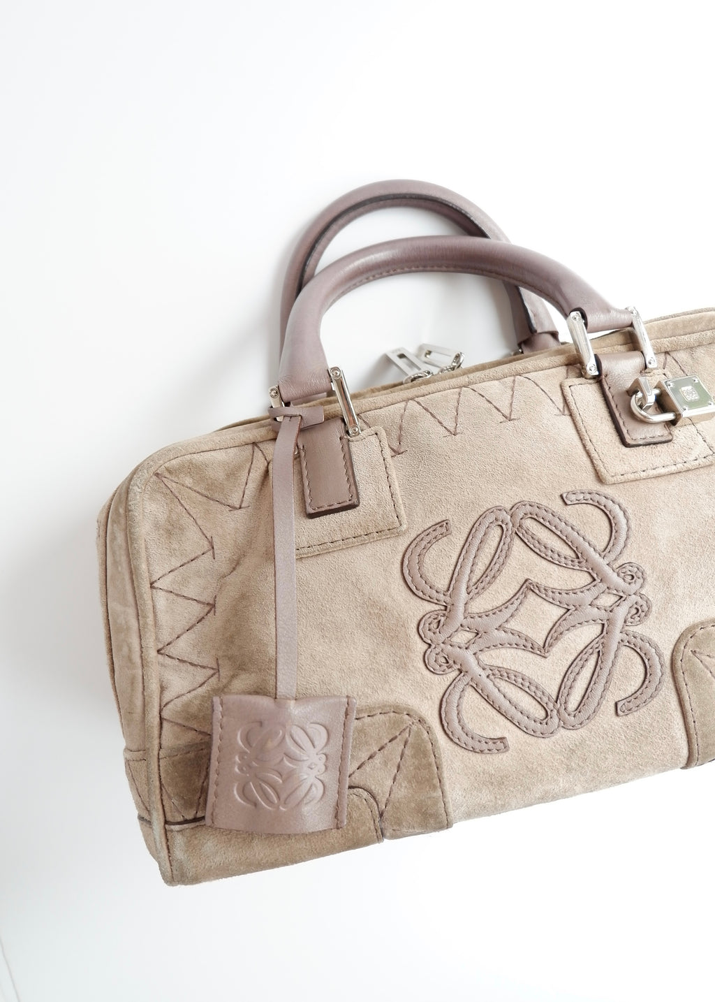 Sac à main Loewe Amazona en daim gris authentique d'occasion