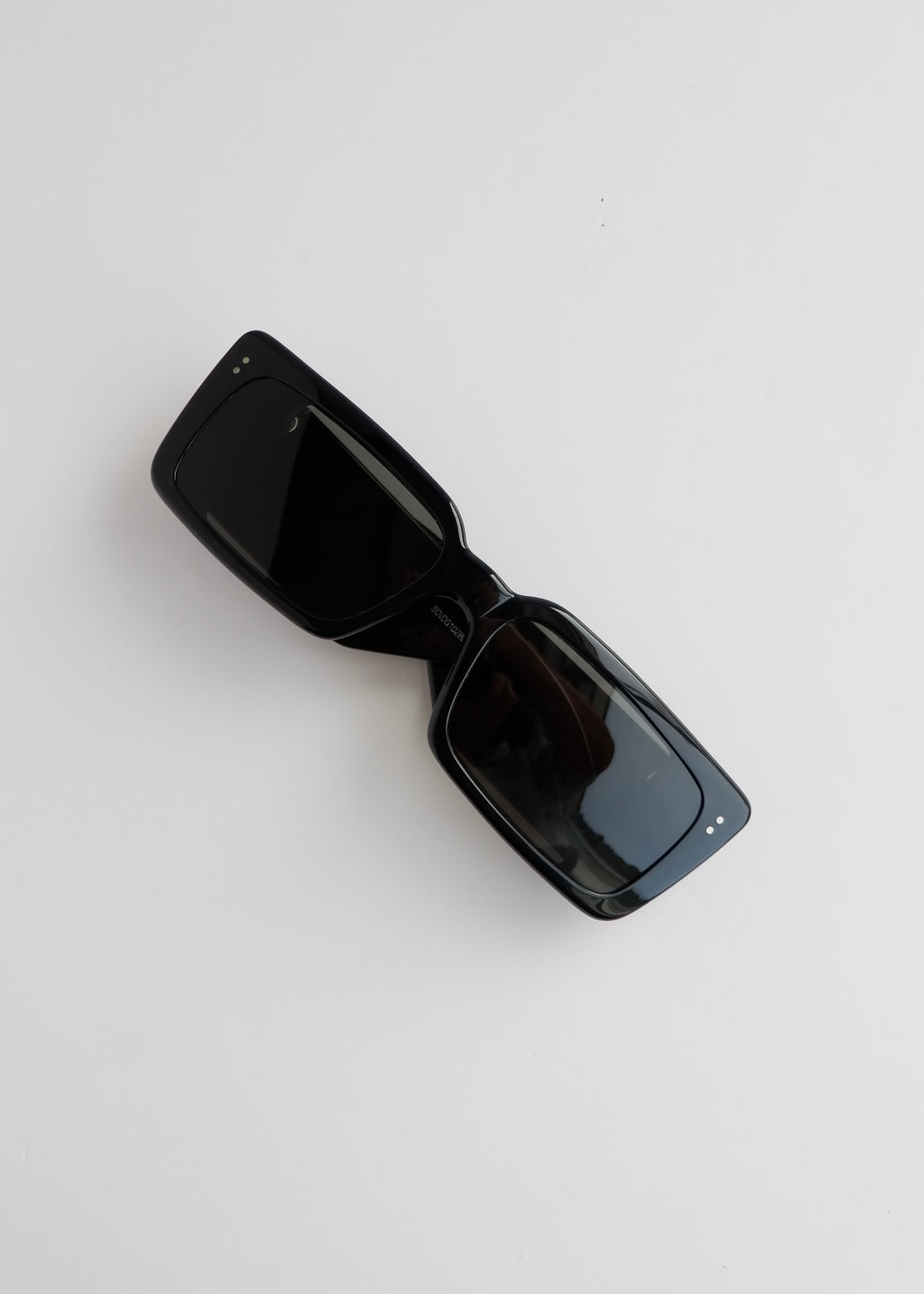 Authentiques lunettes de soleil Gucci d'occasion à monture rectangulaire noire