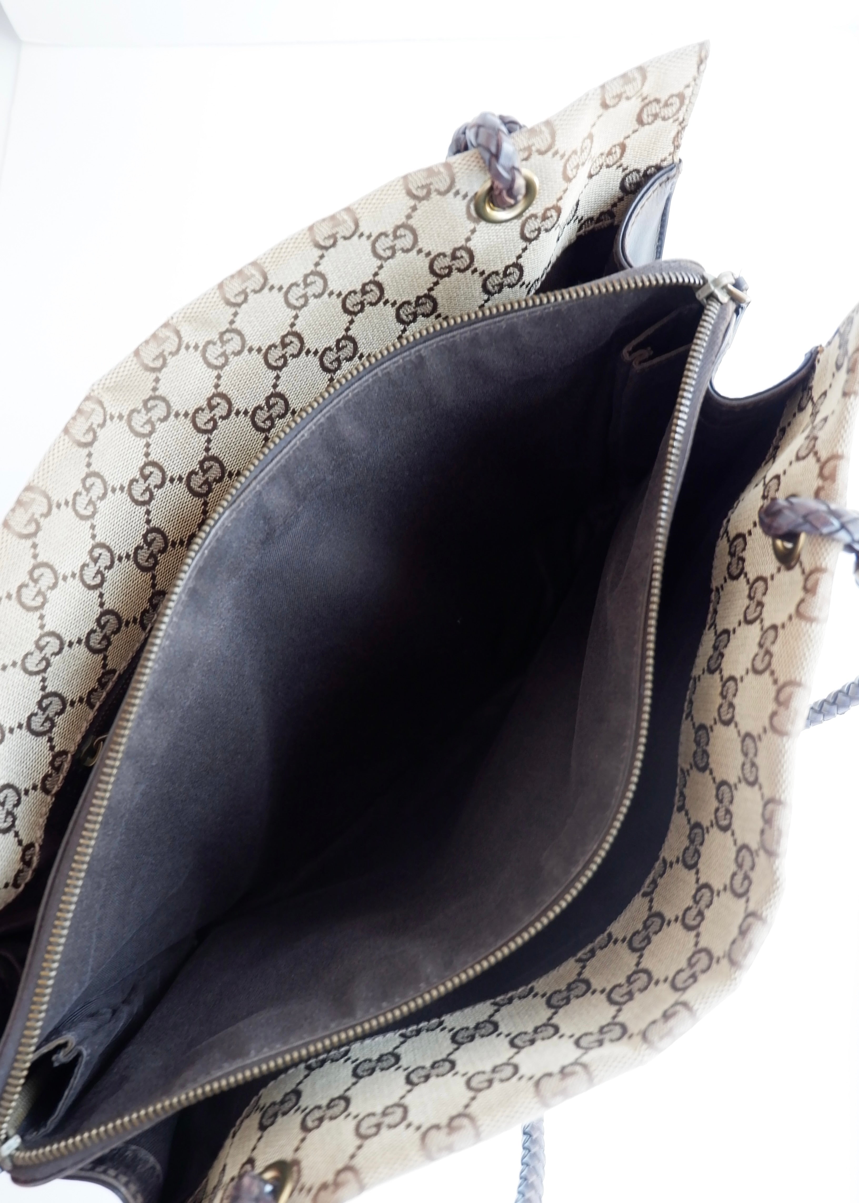 Sac fourre-tout Gucci d'occasion authentique en toile GG marron avec anse en cuir tressé