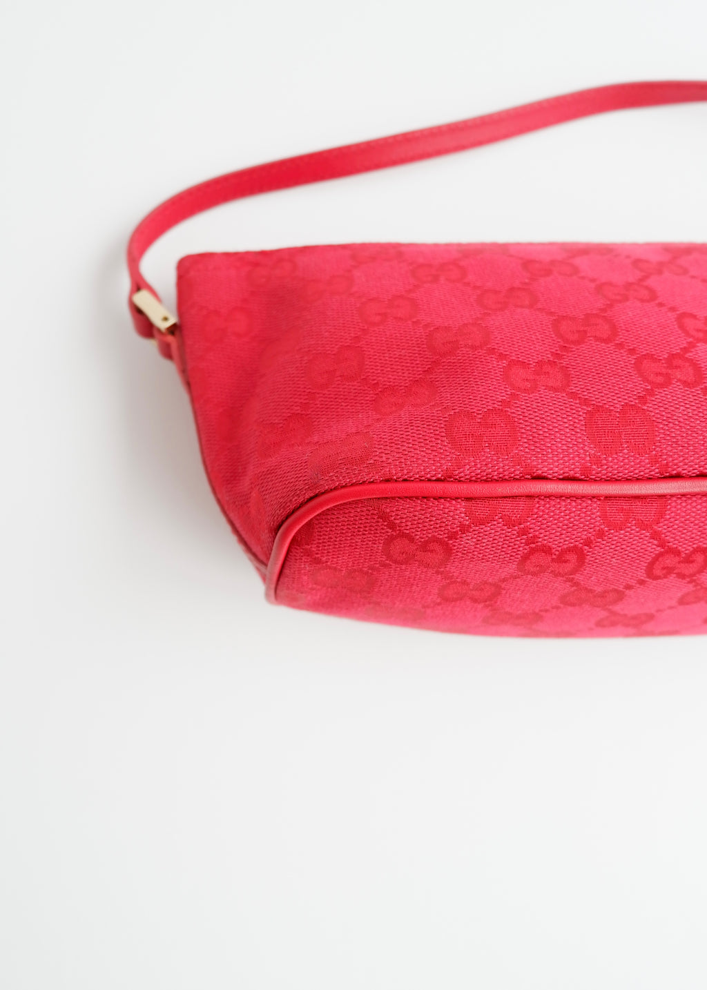 Authentic Preowned Gucci Red GG Canvas Boat Pochette Shoulder Bag