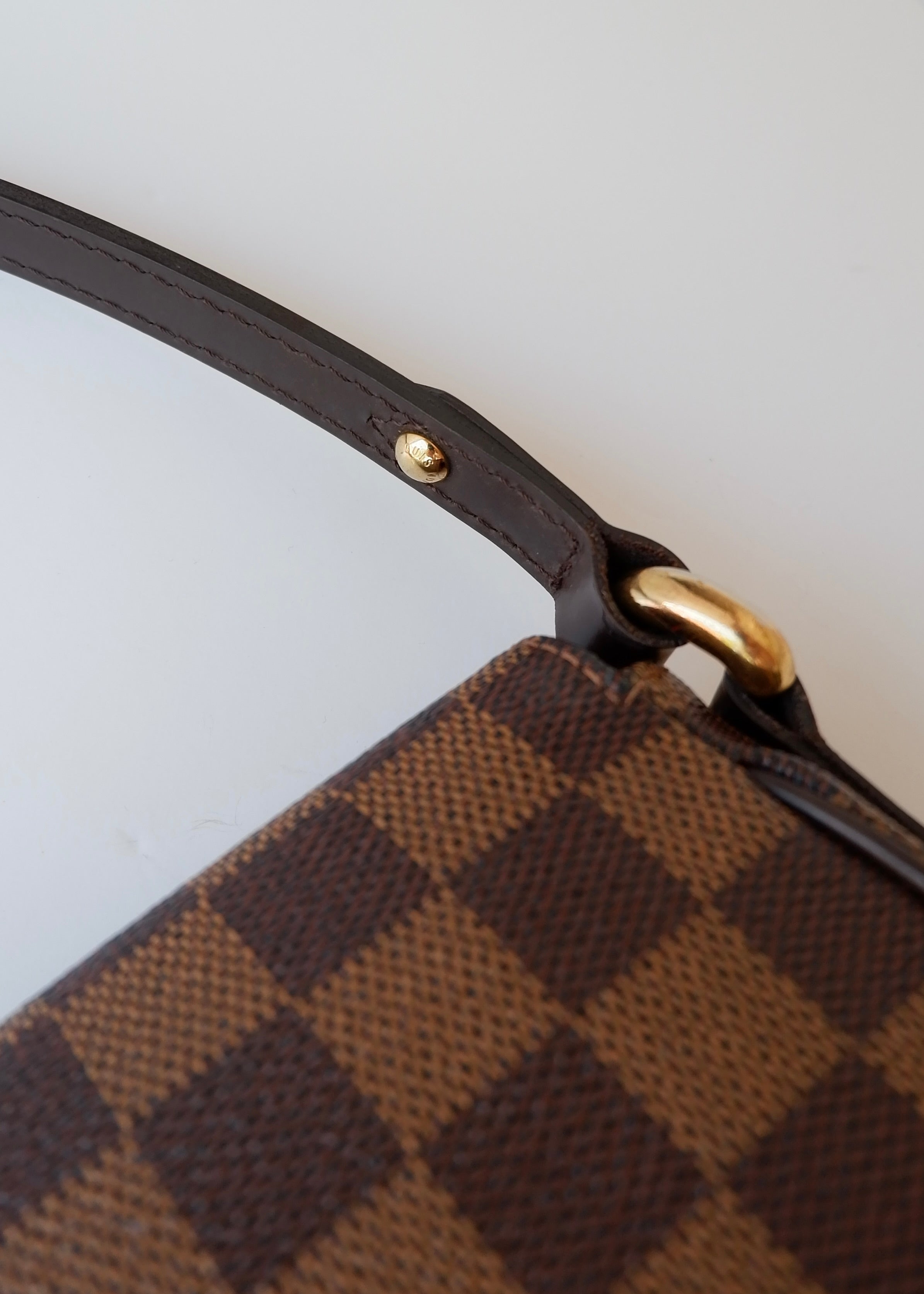 Preowned Louis Vuitton Damier Ebene Ravello PM