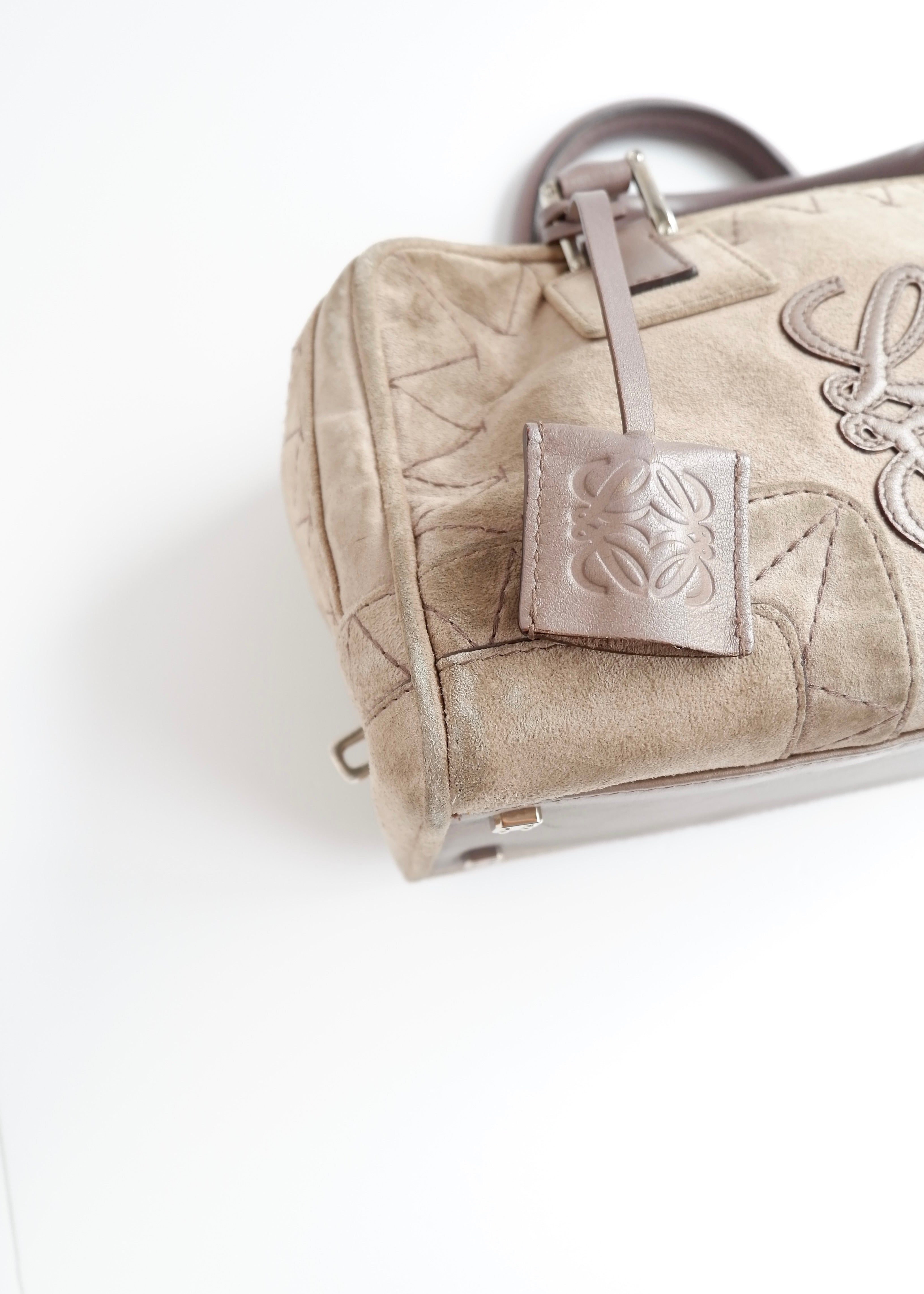 Sac à main Loewe Amazona en daim gris authentique d'occasion