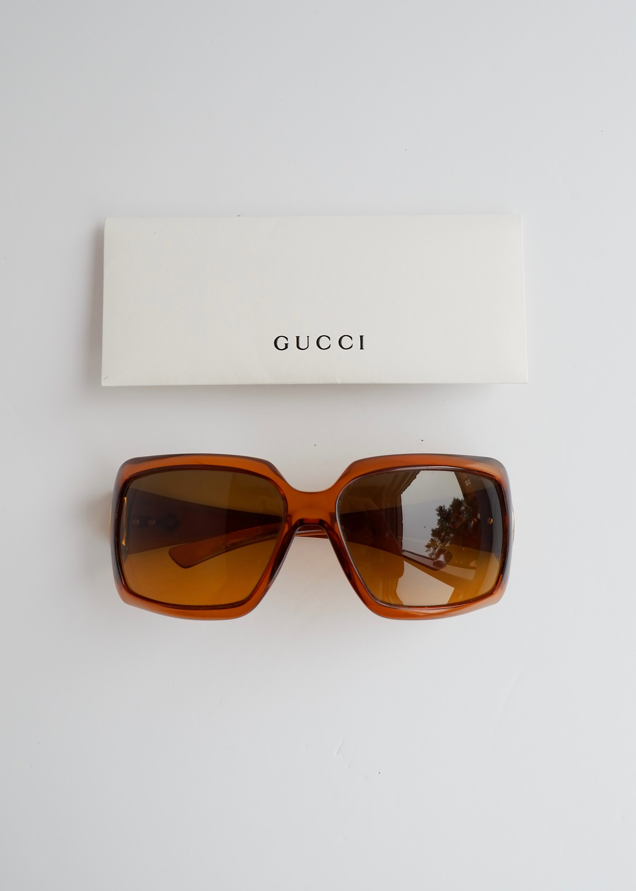 Authentiques Lunettes de Soleil Carrées Gucci Marron avec Mors de Cheval d'Occasion