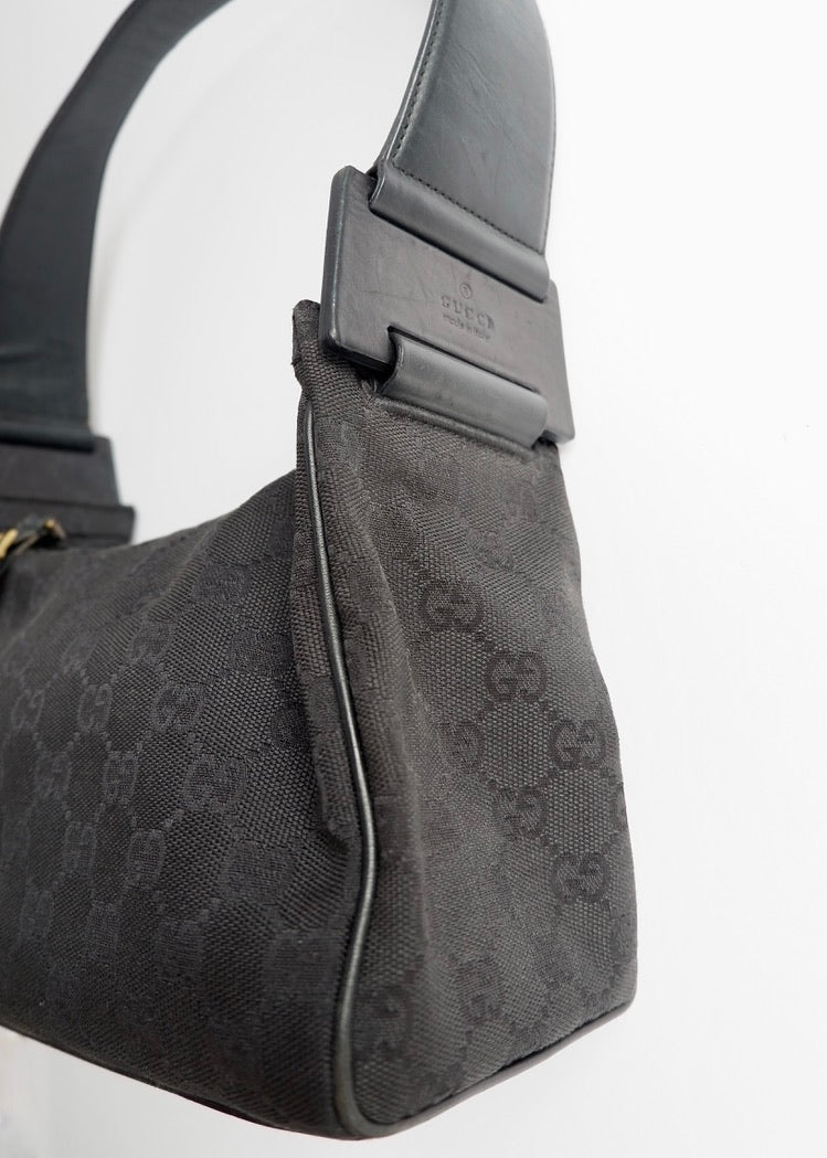Preowned Gucci Black GG Canvas Leather Strap Shoulder Bag