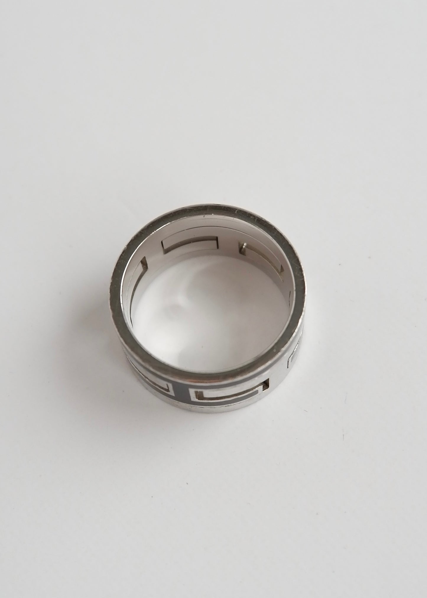 Authentic Preowned Hermes Black/ Silver Move H Ring