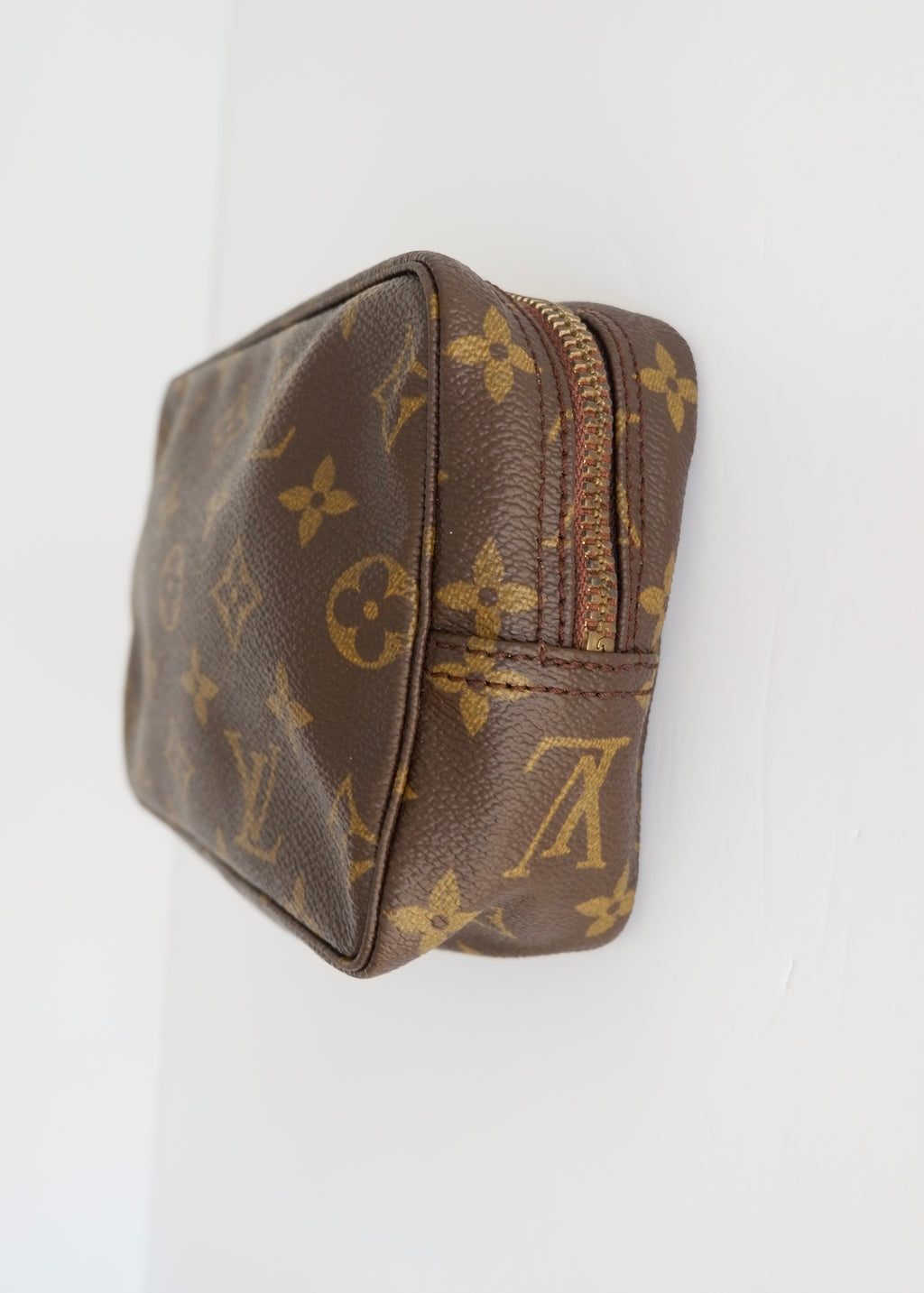 Preowned Louis Vuitton Monogram Cosmetic Pouch