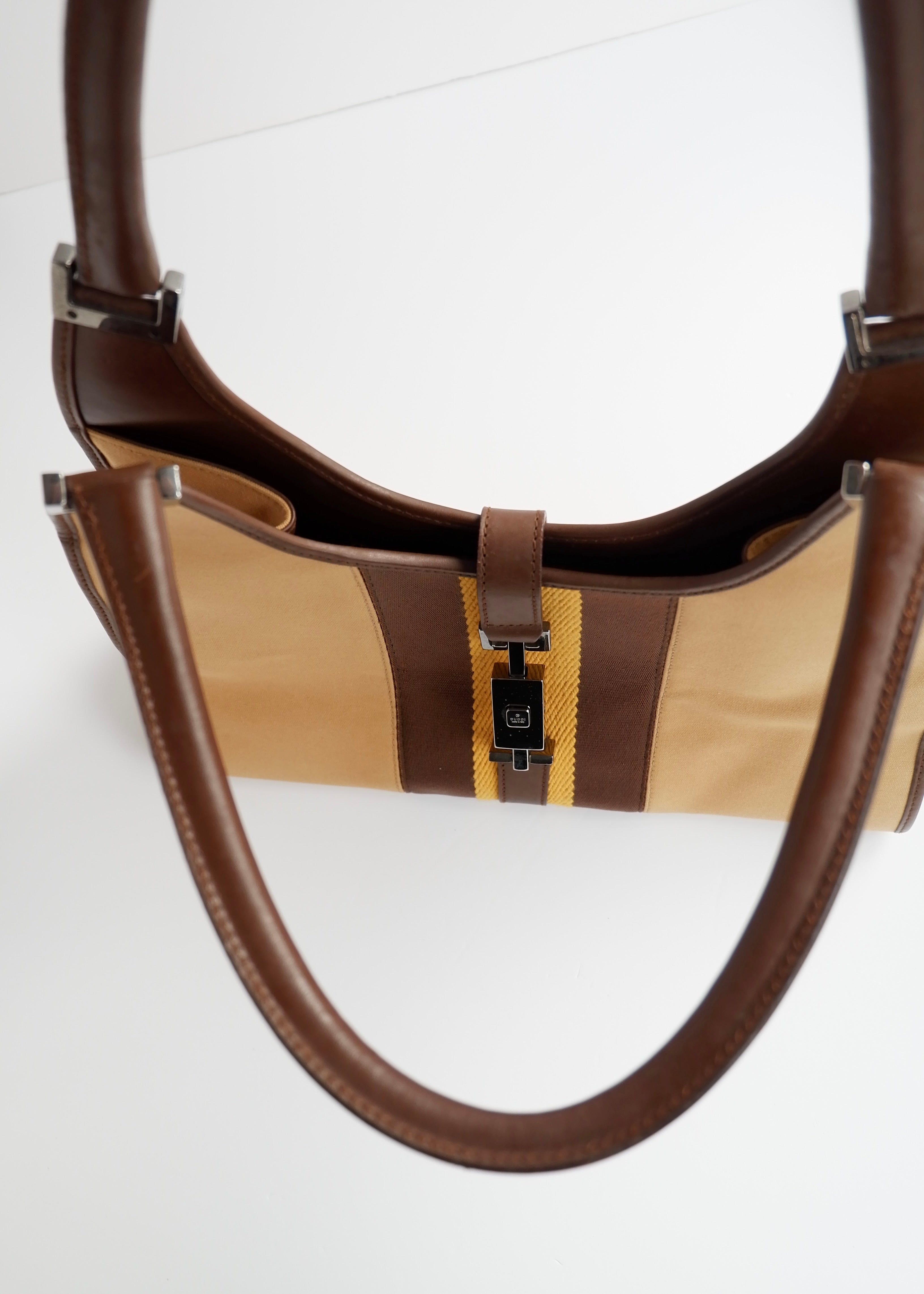Sac Jackie Gucci authentique d'occasion en toile/cuir beige Ligne Sherry
