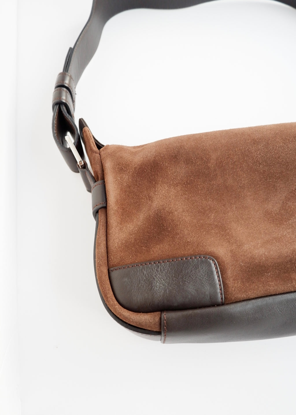 Sac bandoulière Loewe d'occasion authentique en daim marron