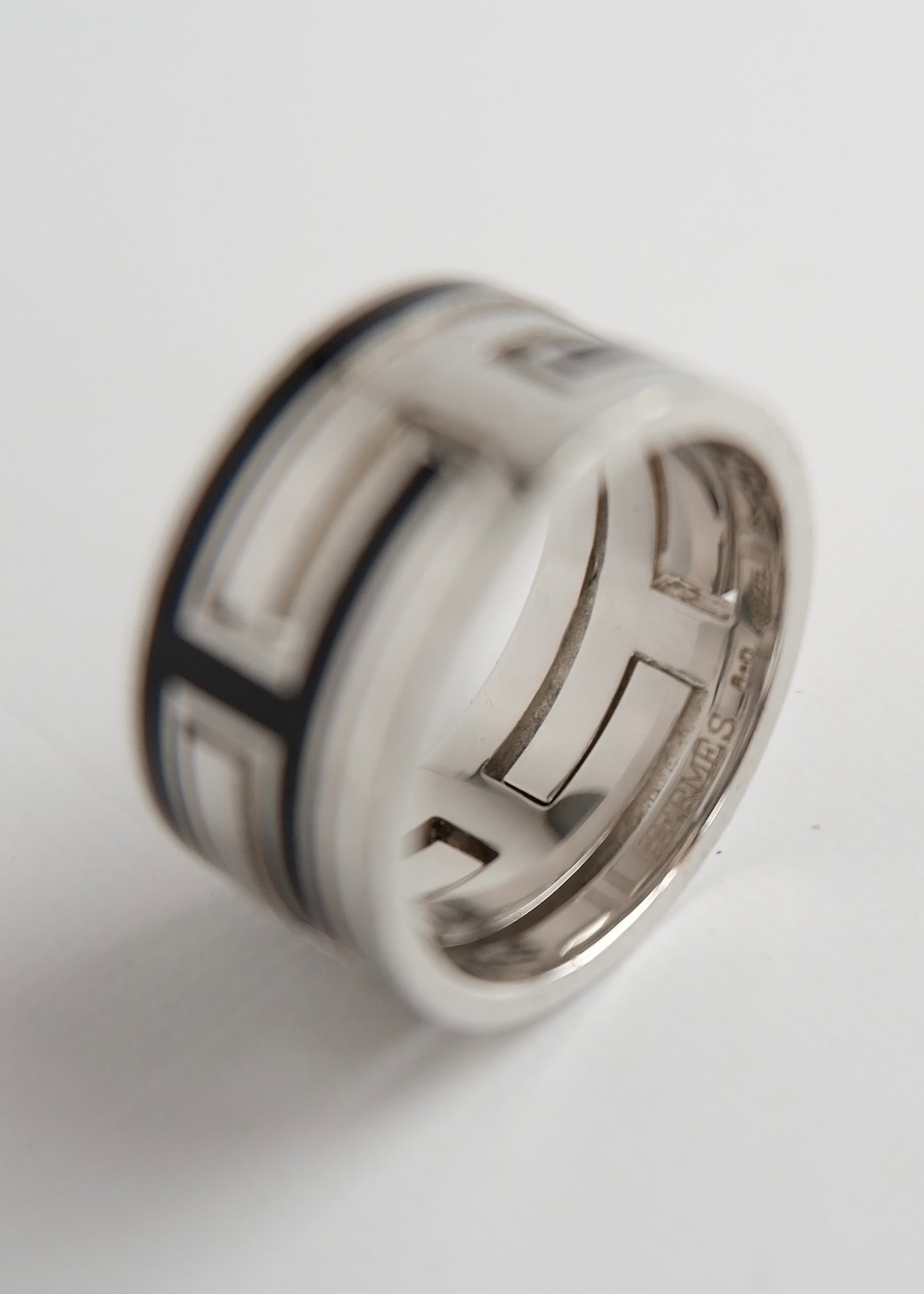 Authentic Preowned Hermes Black/ Silver Move H Ring