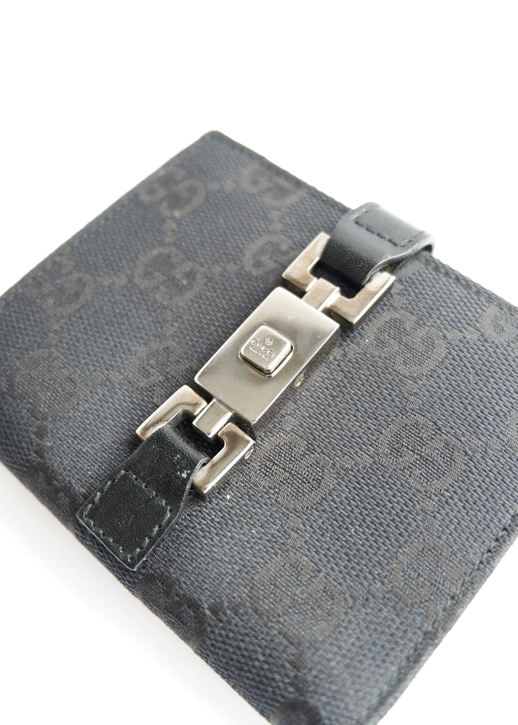 Preowned Gucc Black GG Canvas Compact Jackie Wallet