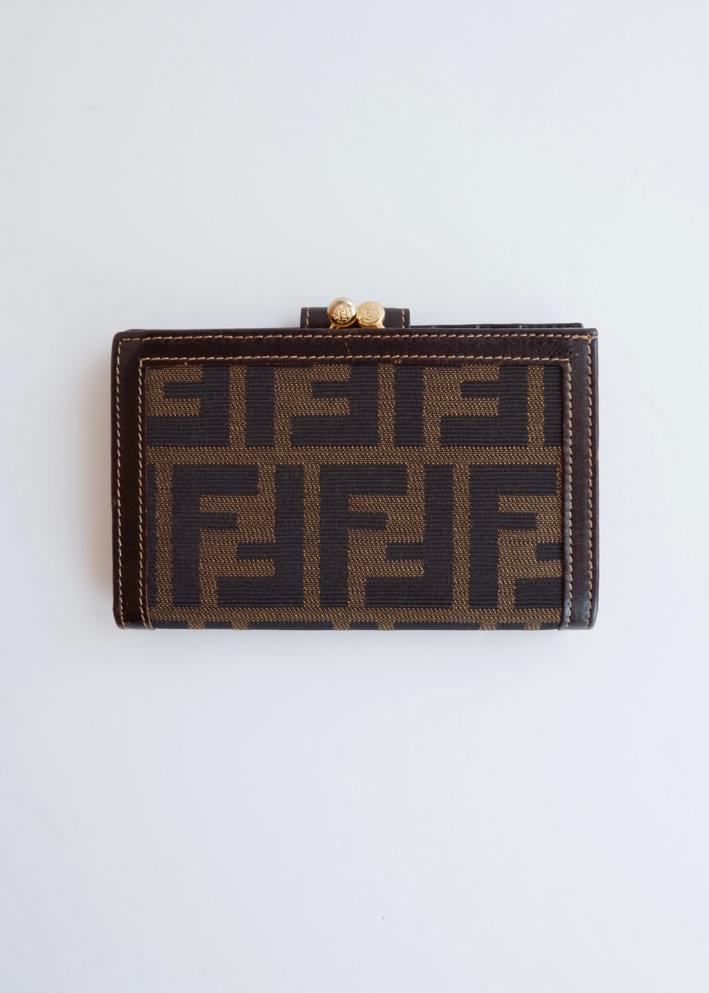 Preowned Vintage Fendi Brown Zucca Canvas/Leather Twist Lock Wallet