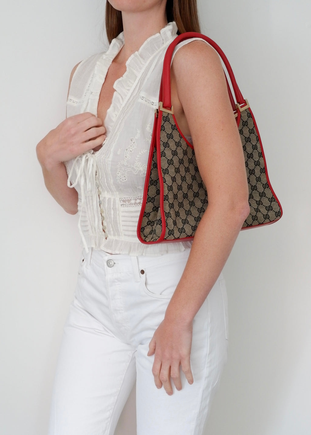 Preowned Gucci Red GG Canvas Jackie Piston Closure Shoulder Bag