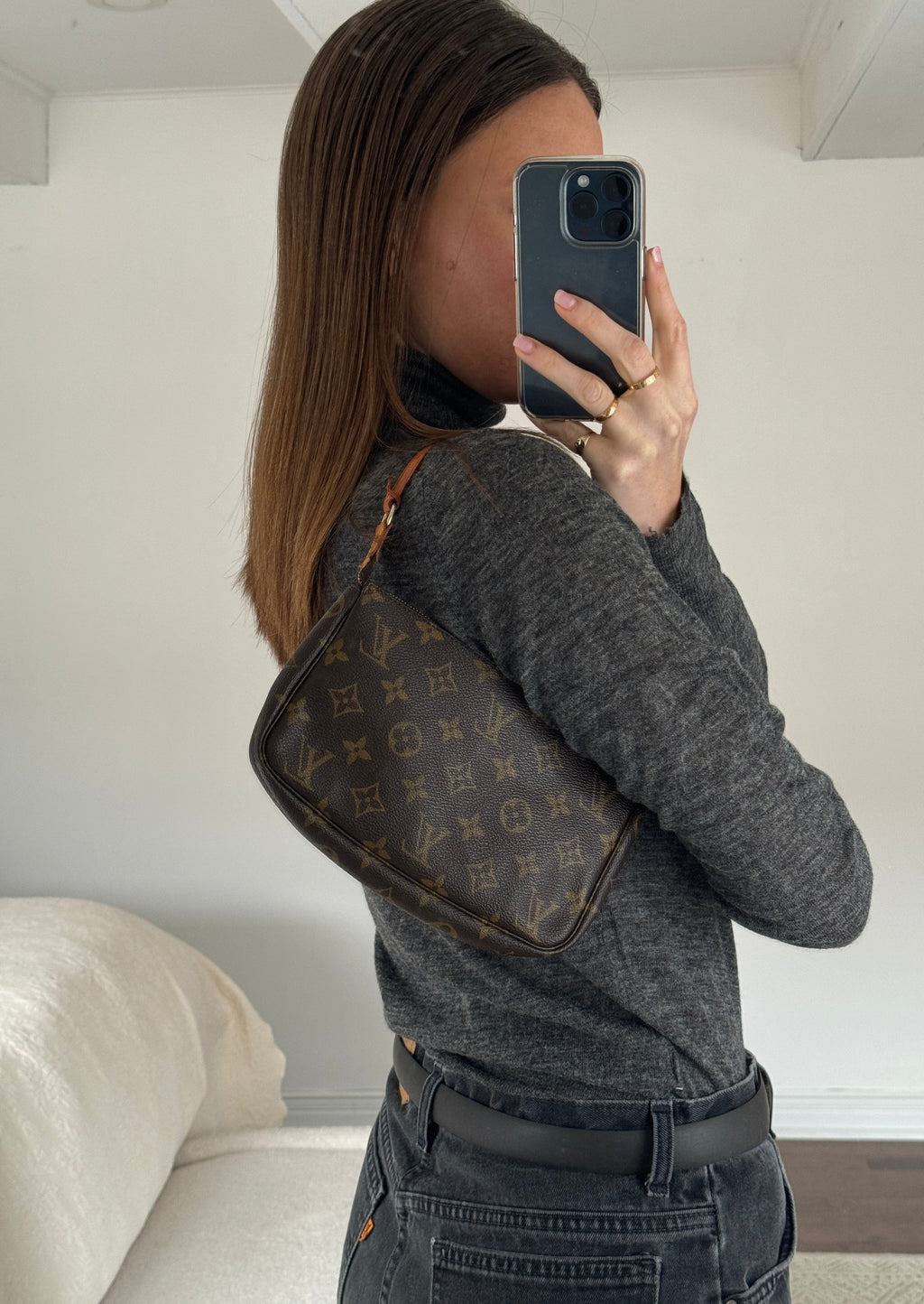 Pochette Accessoires Louis Vuitton Monogram Authentique d'occasion